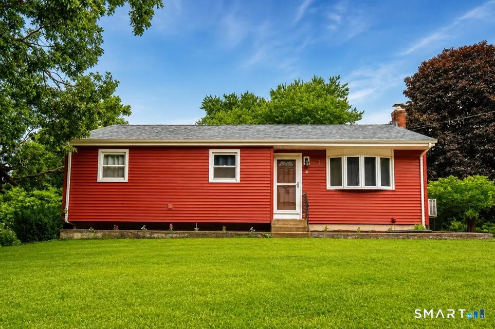 31 Crestview Drive, Colchester