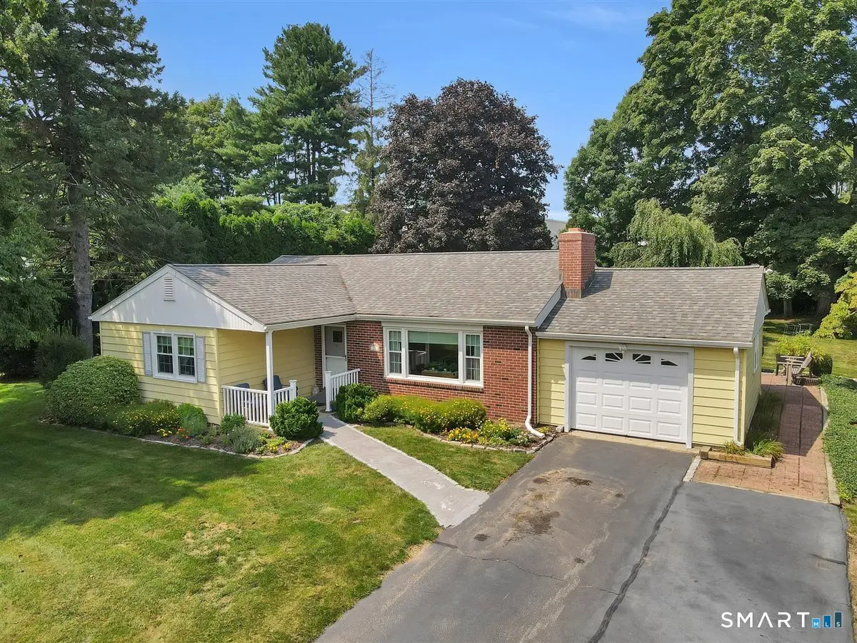 11 Castle View Drive, Chester