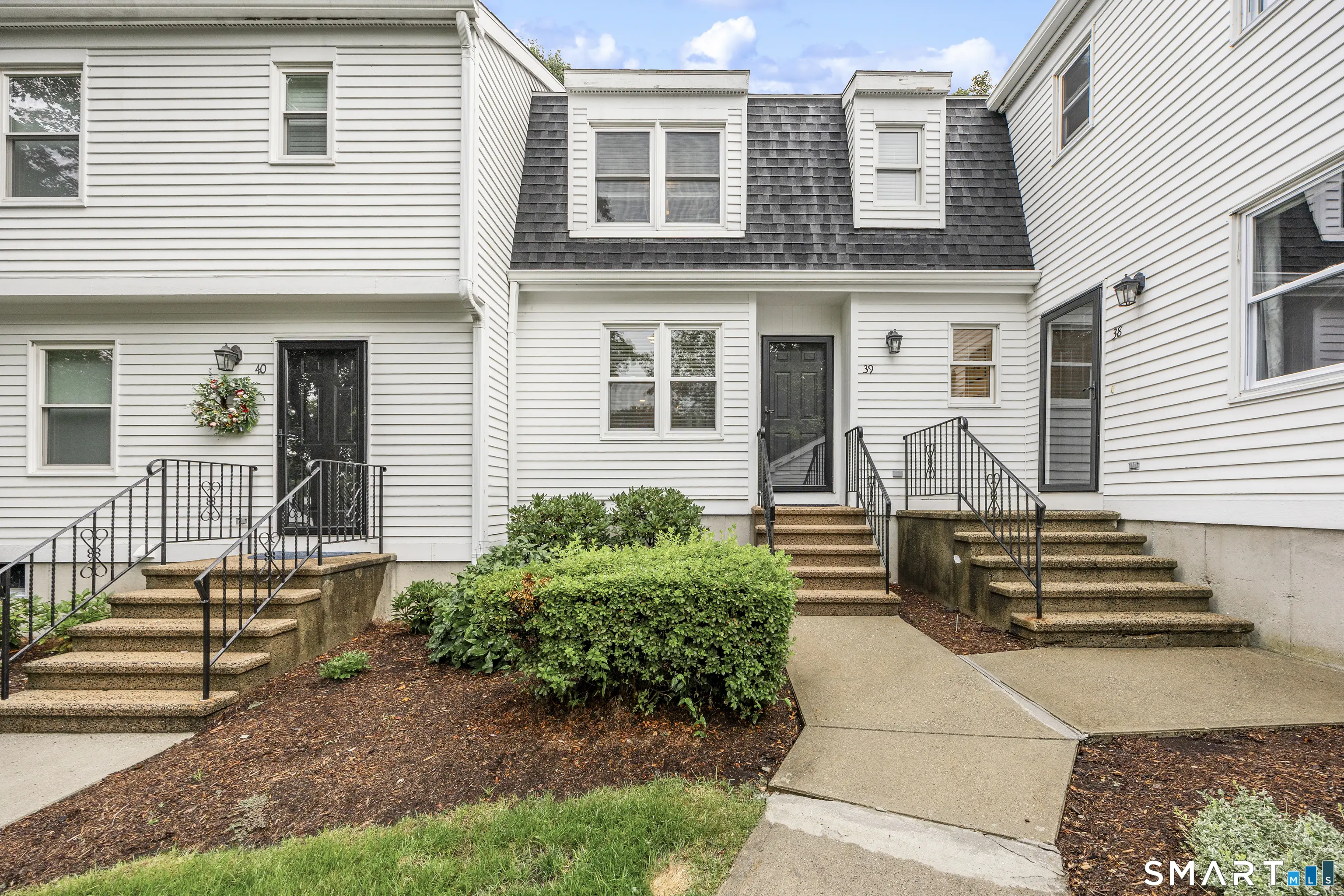 319 Thomaston Road 39, Watertown