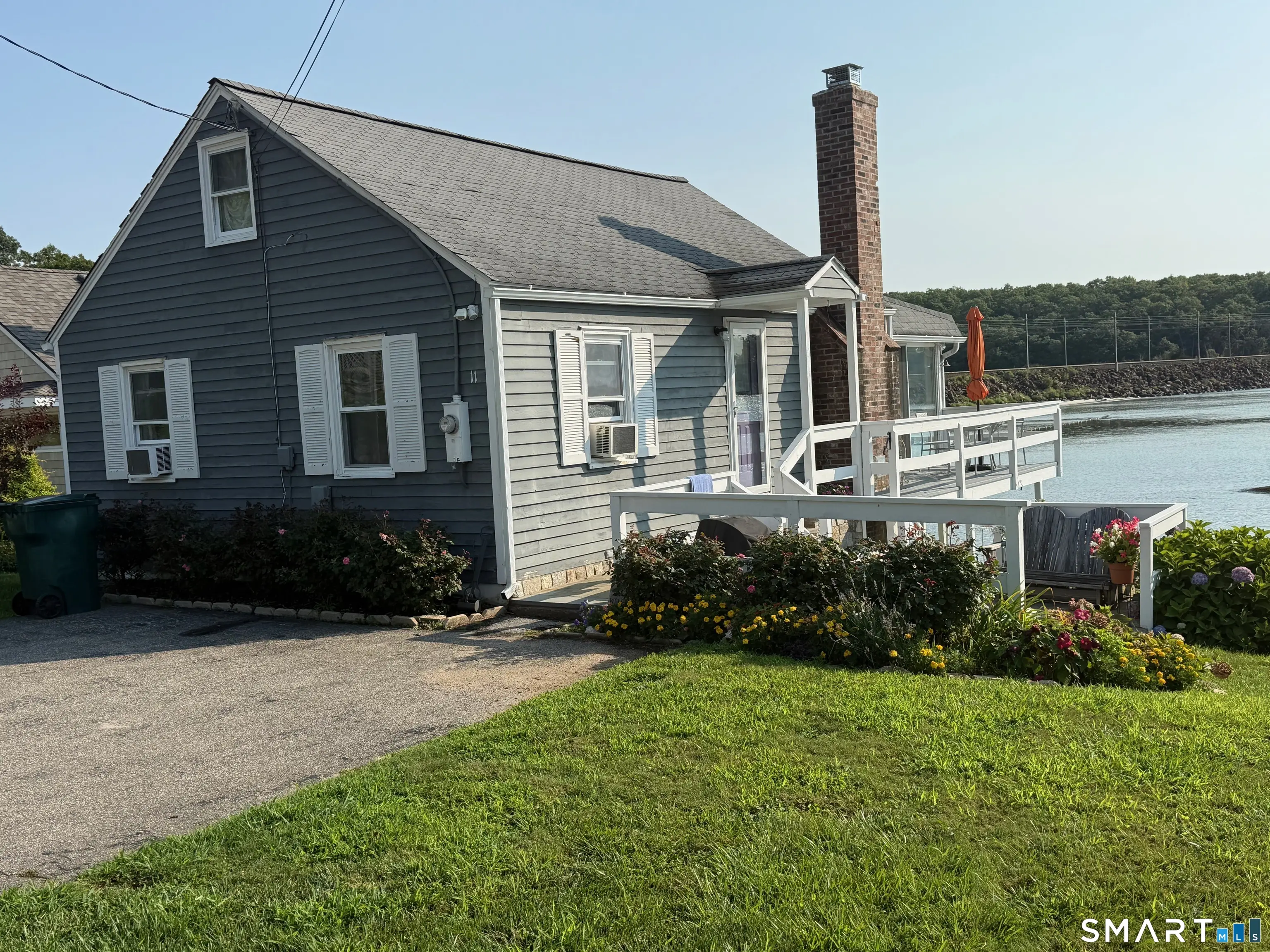 11 Stanhope Avenue, Old Lyme