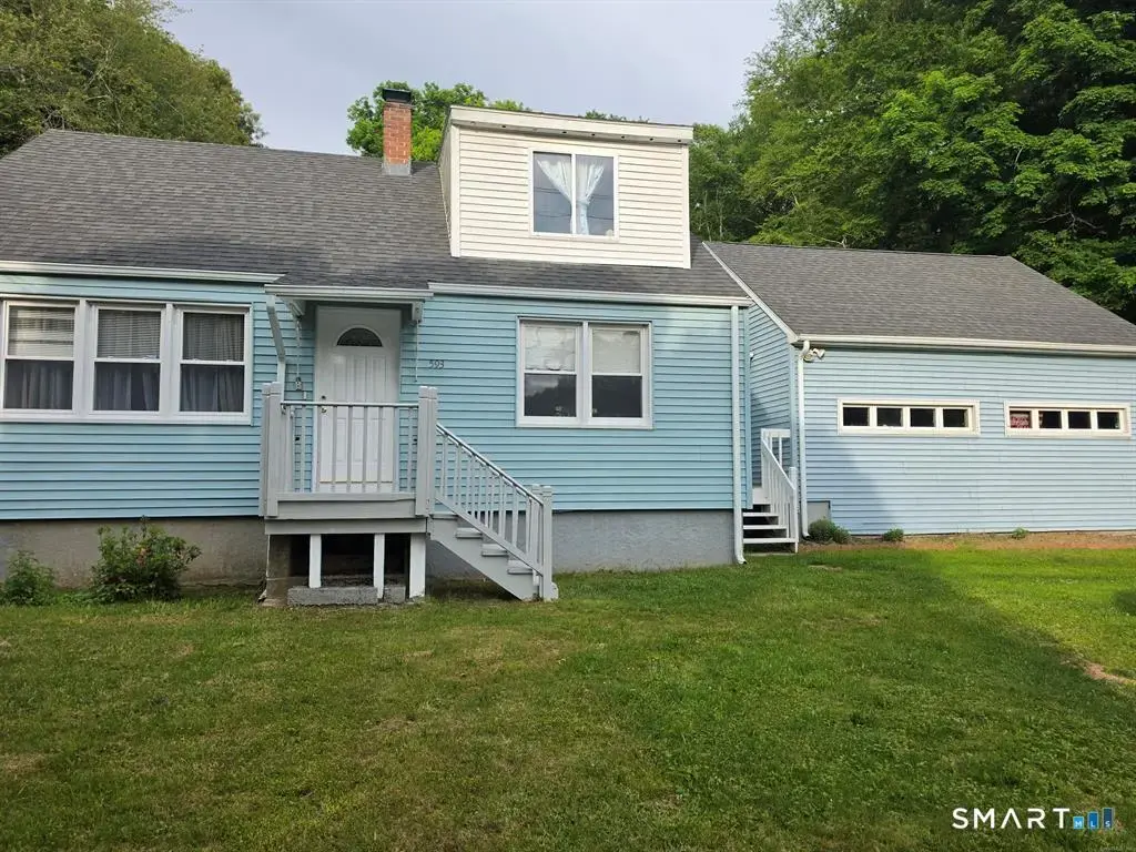 593 Mohegan Avenue Parkway, Waterford