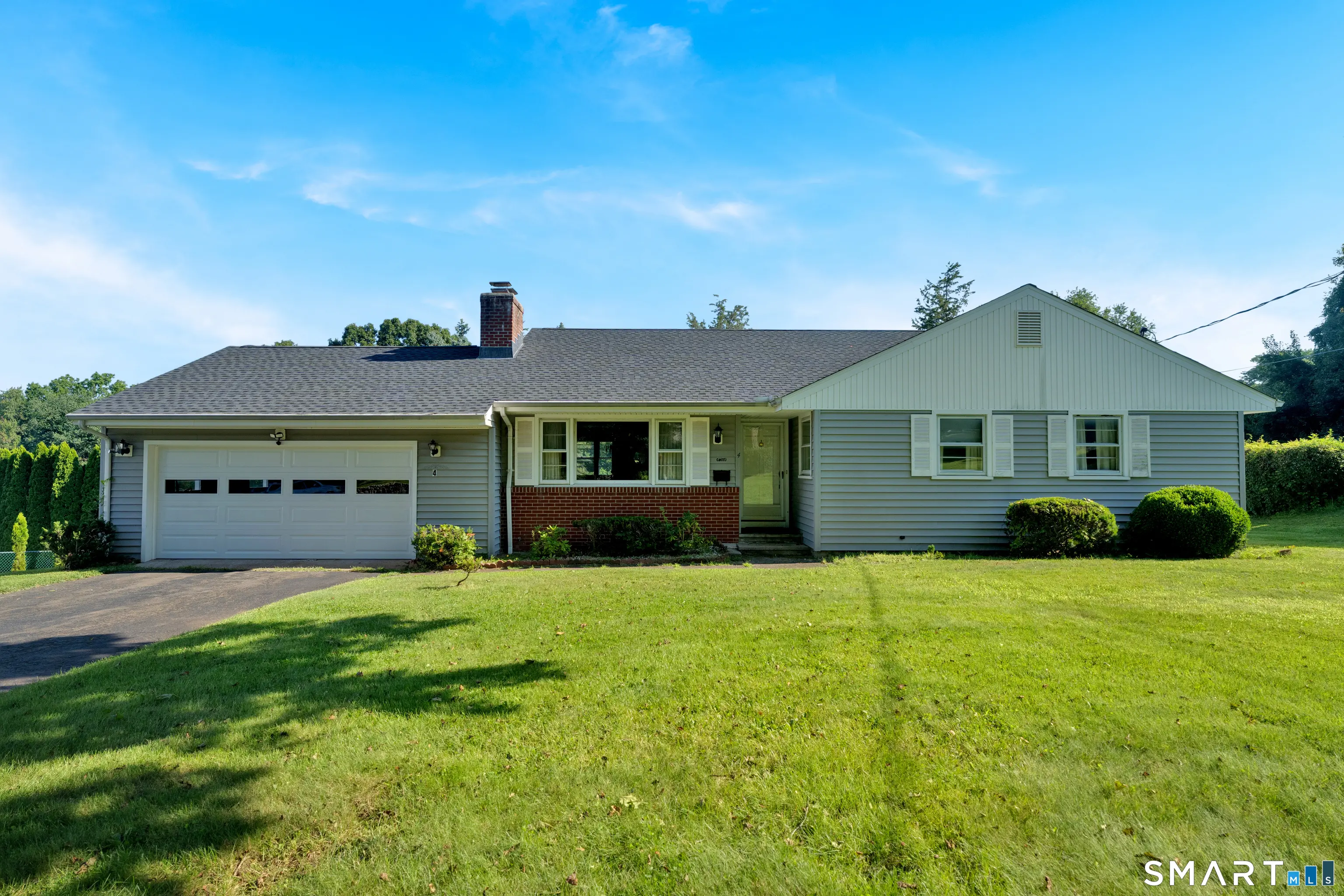 4 Old Rock Hill Road, Wallingford