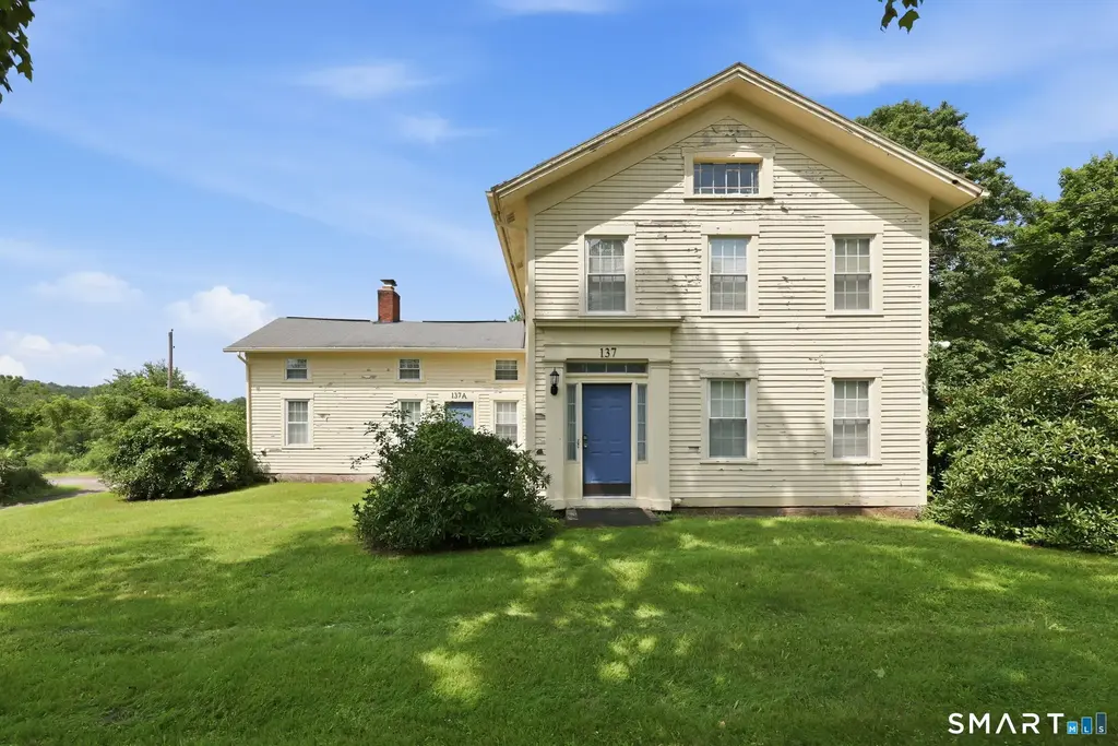 137 Parmelee Hill Road, Durham