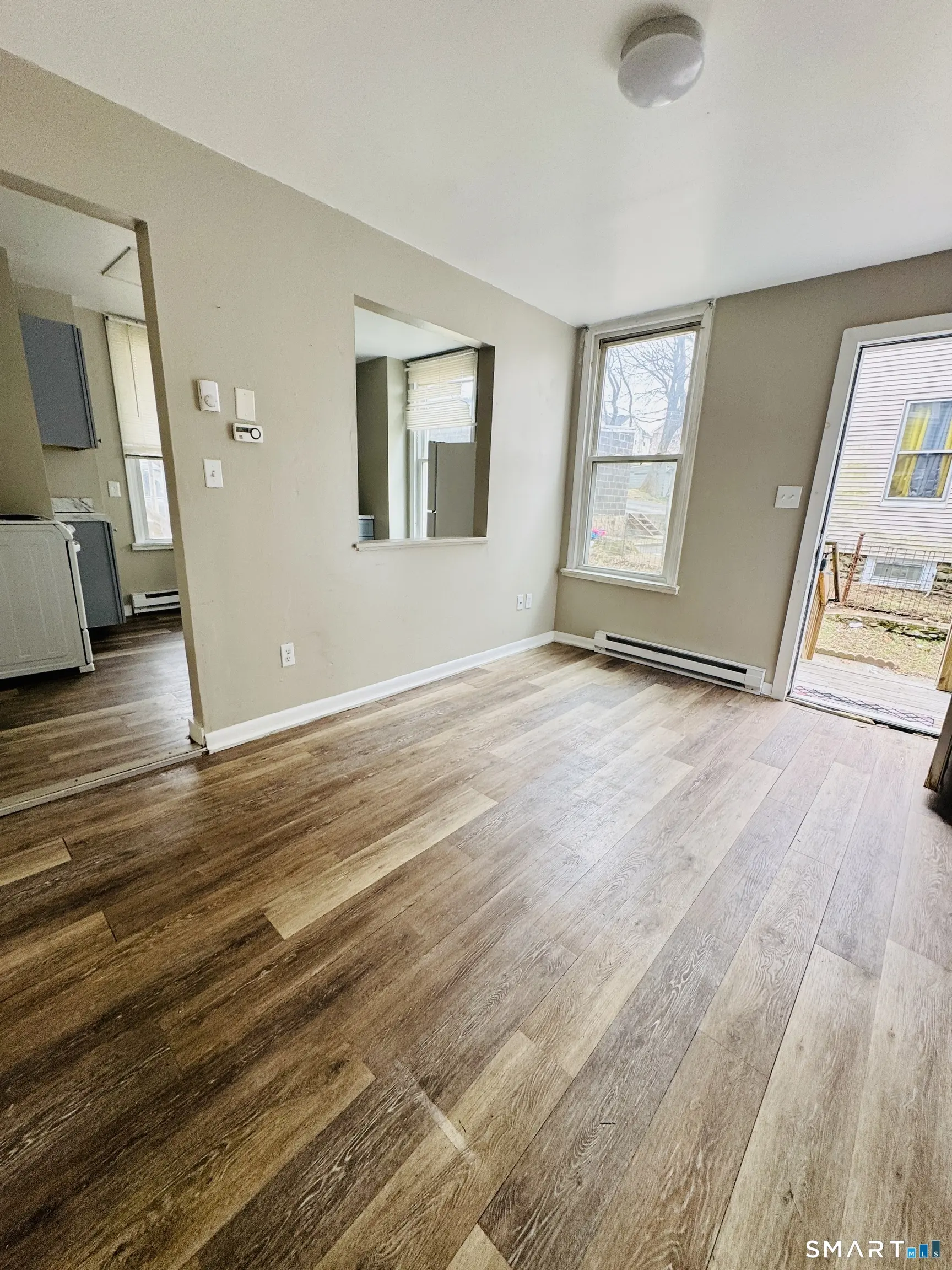 124 Meriden Road, Waterbury