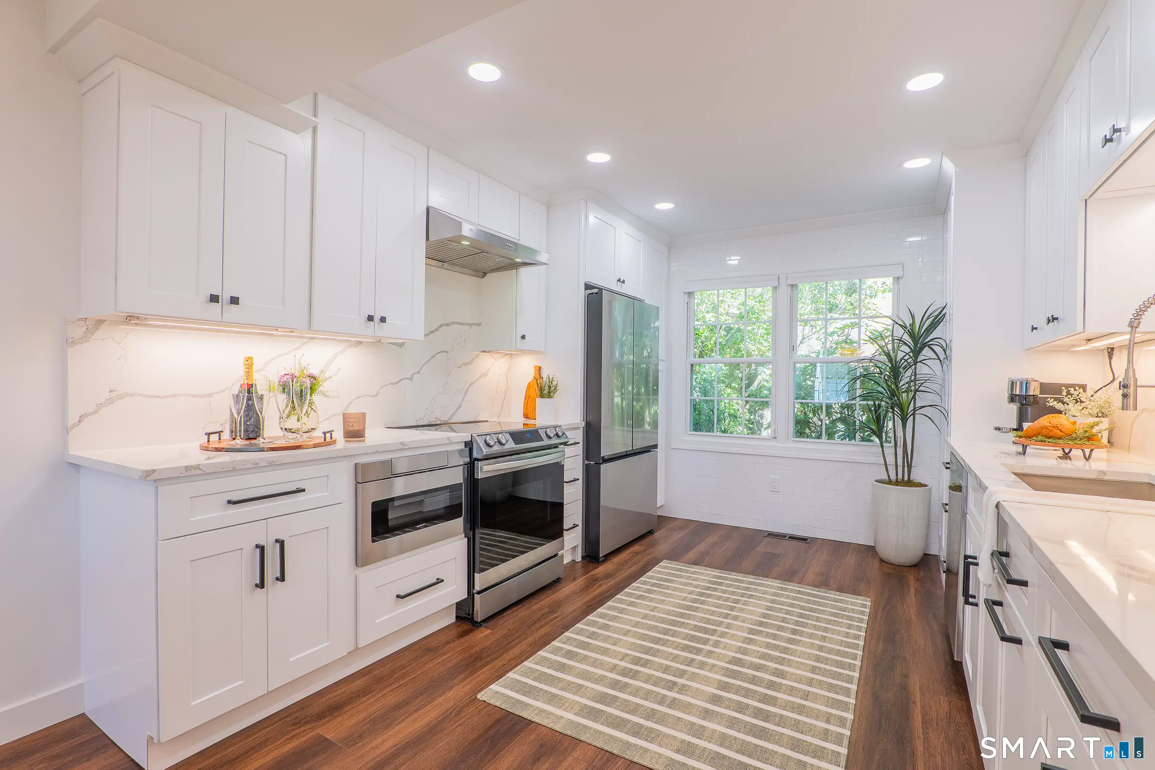 55 Mill Plain Road 28-6, Danbury