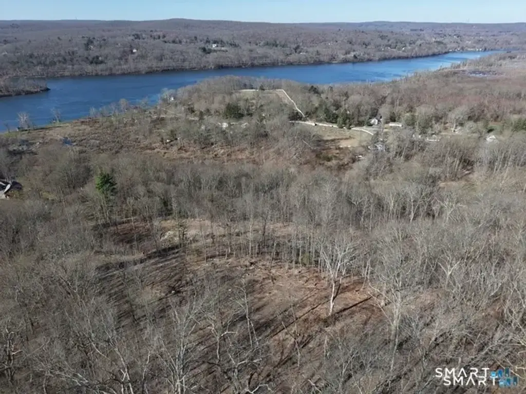 94-s Injun Road, Haddam