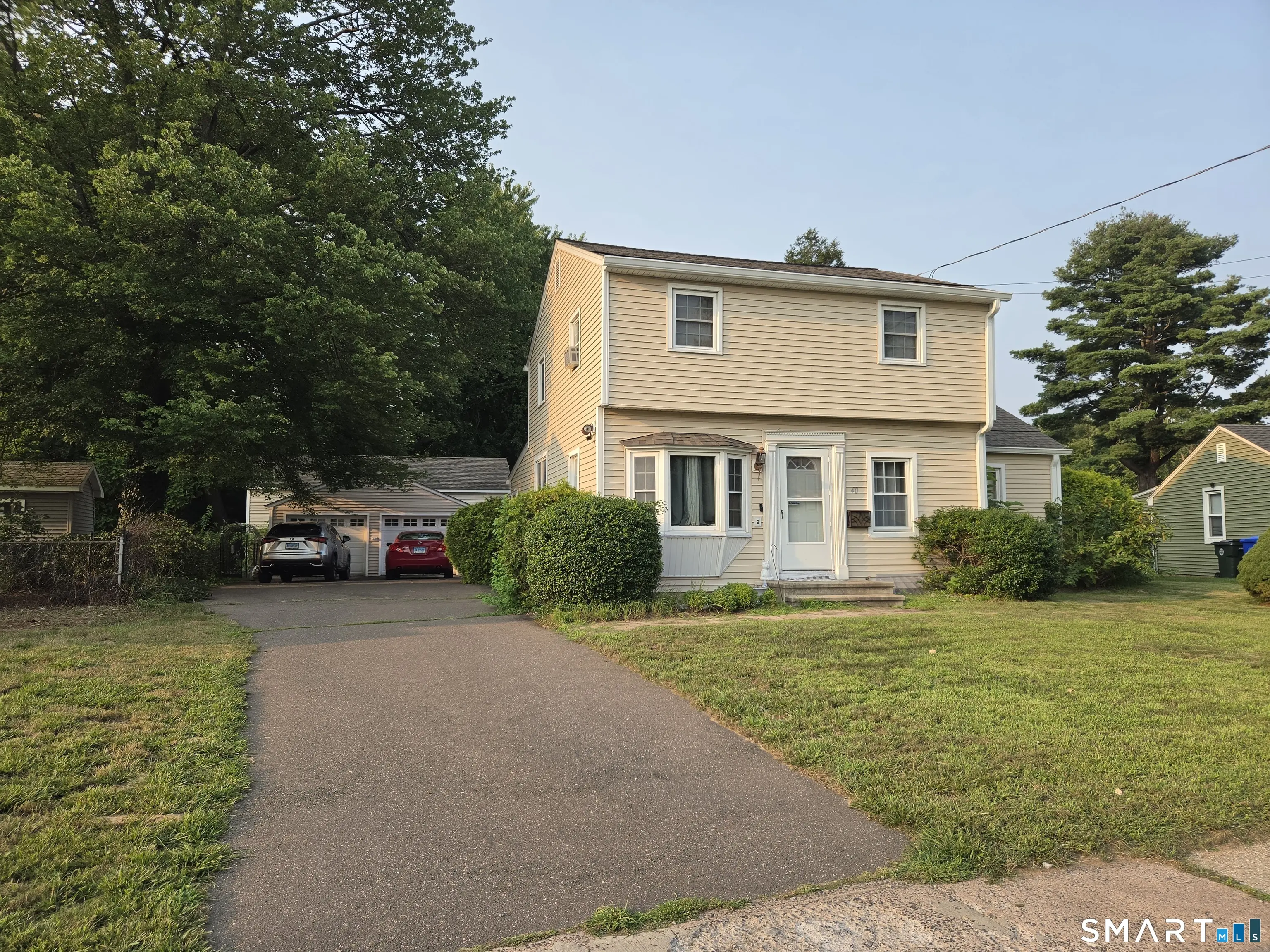 40 Suffolk Drive, East Hartford