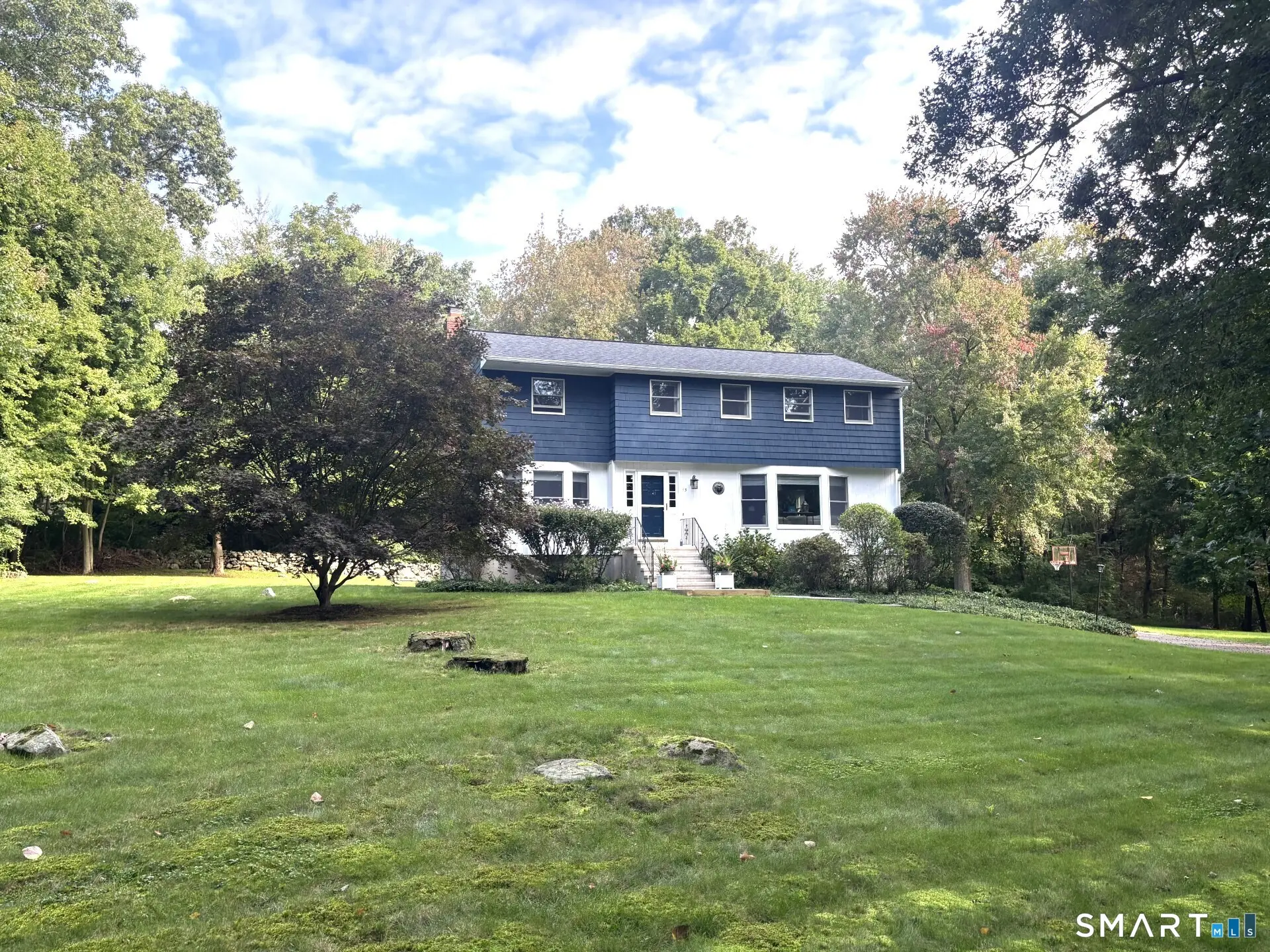 15 Fire Hill Lane, Redding