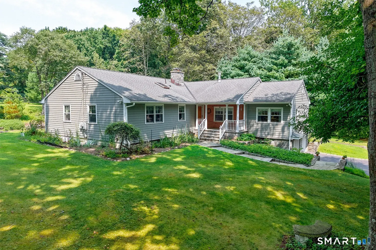 570 Burr Street, Fairfield