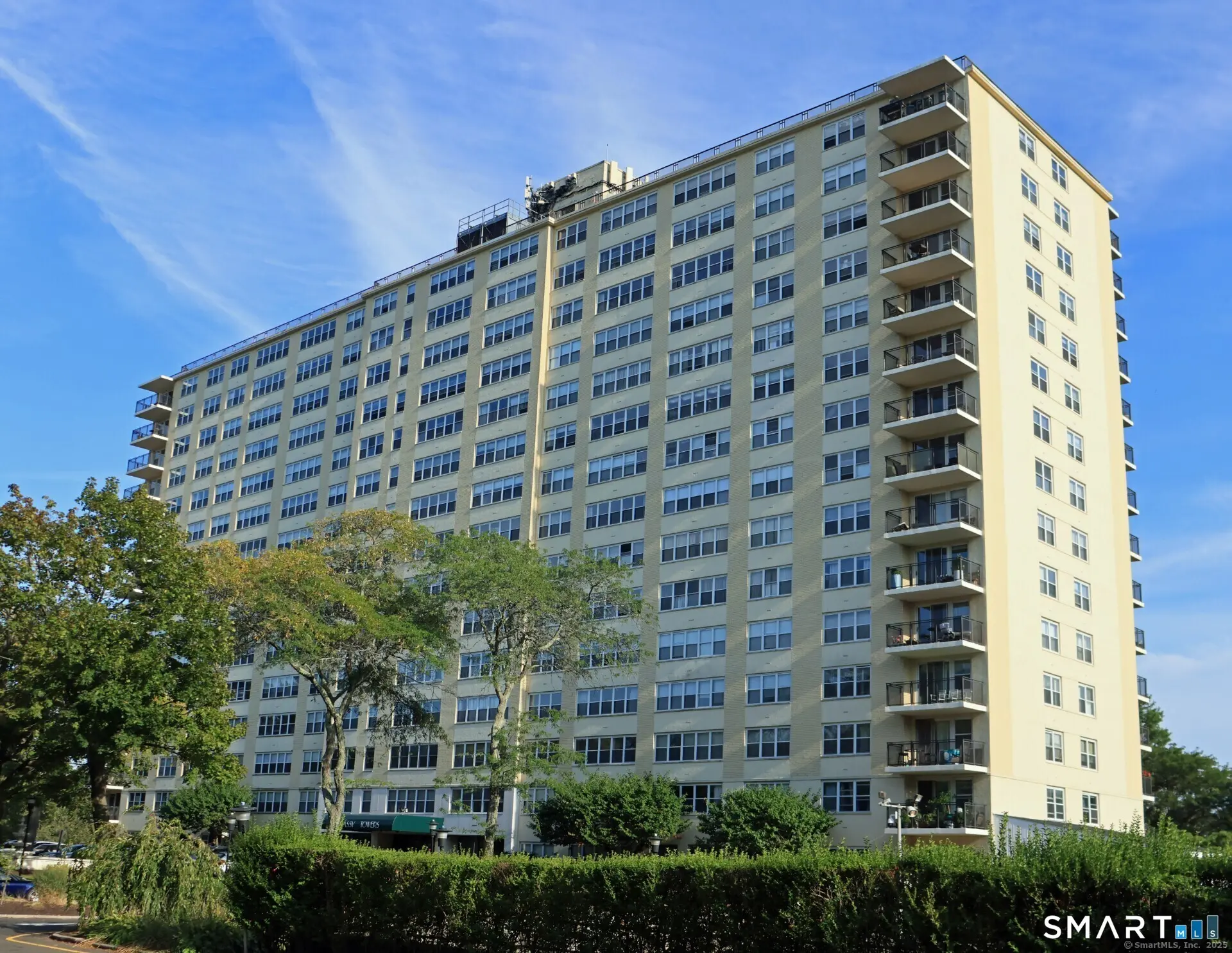 2625 Park Avenue 3f, Bridgeport