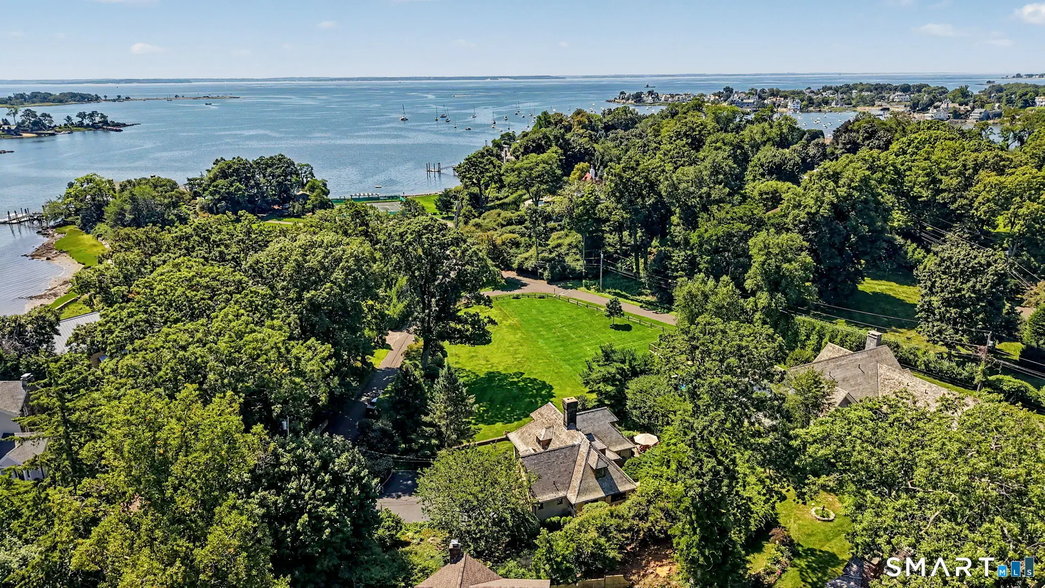 1 Woodland Road, Norwalk