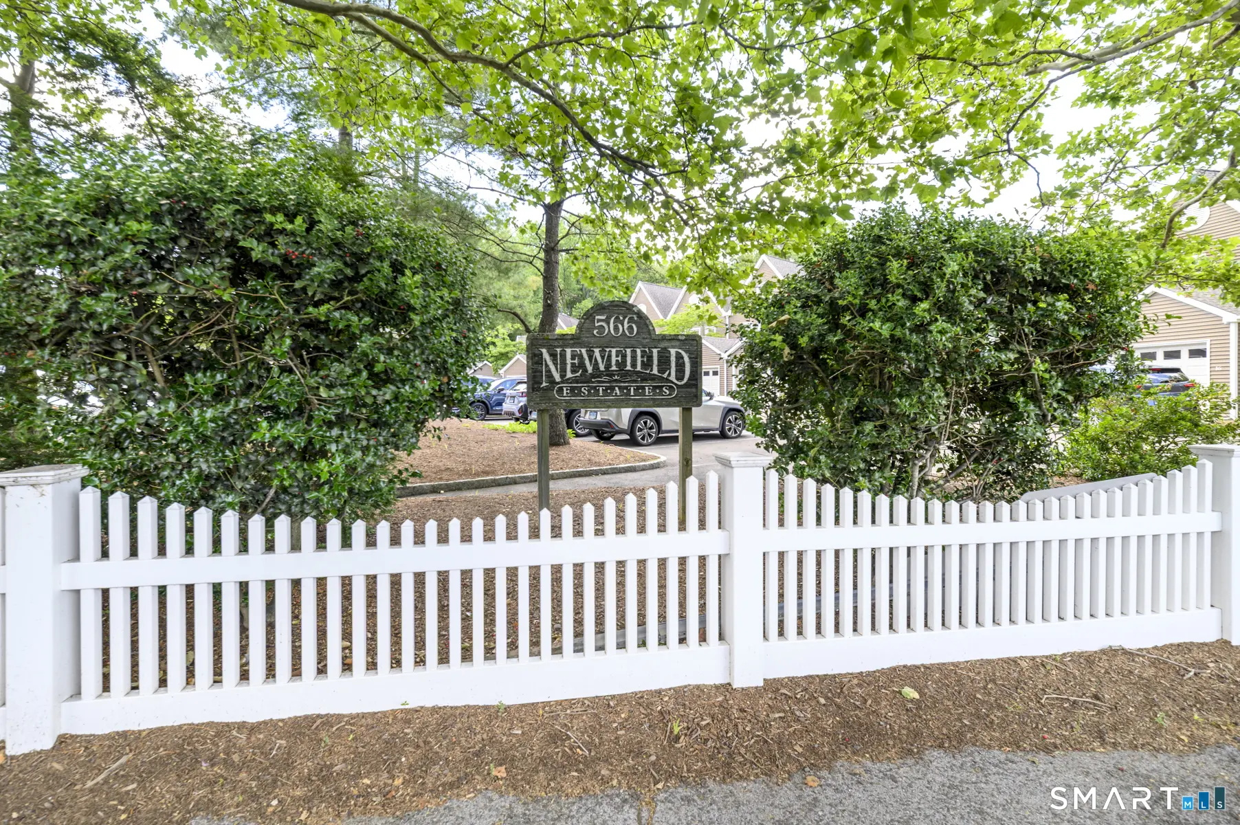 566 Newfield Avenue 14, Stamford