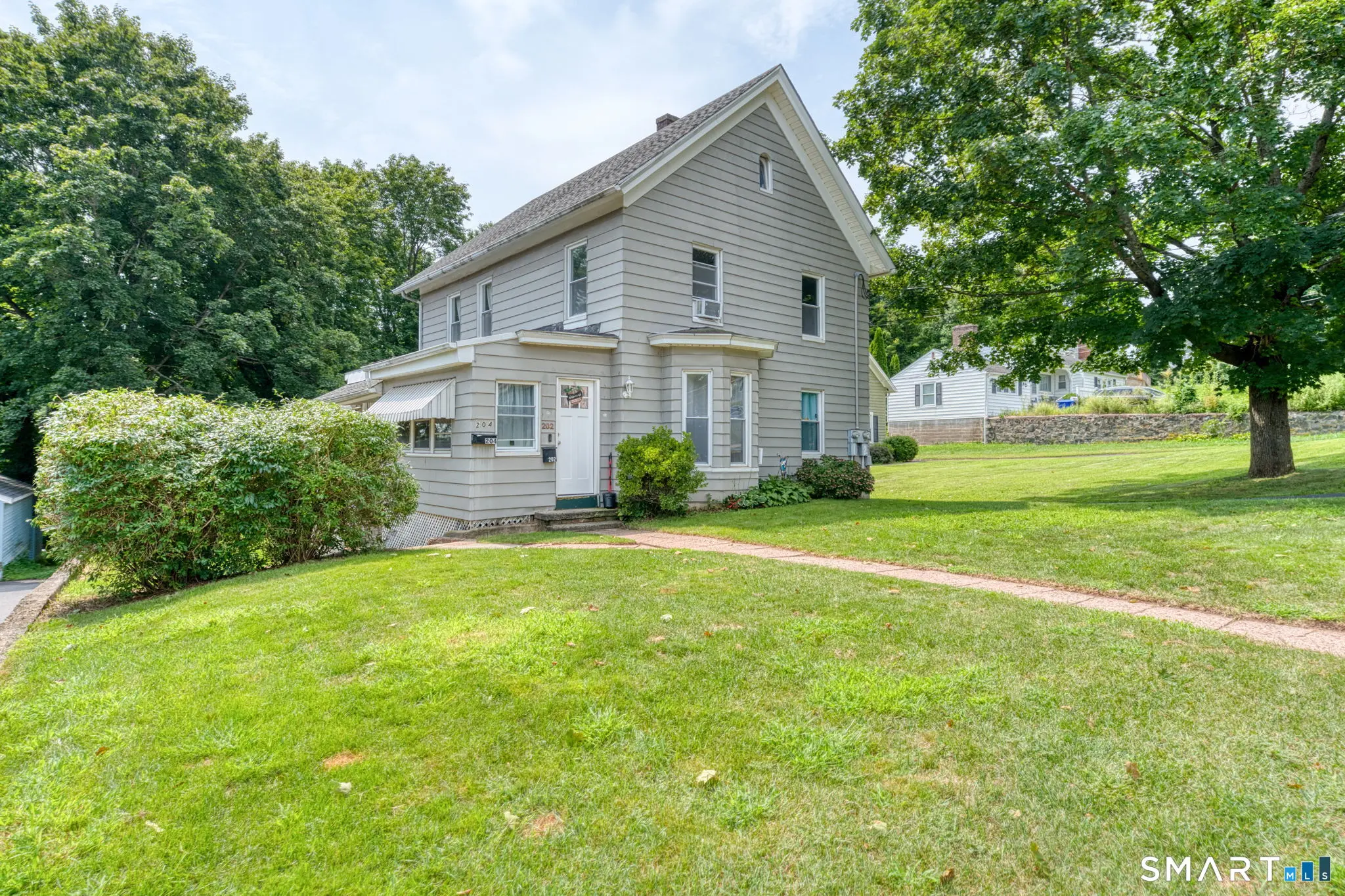 202 West Center Street, Southington