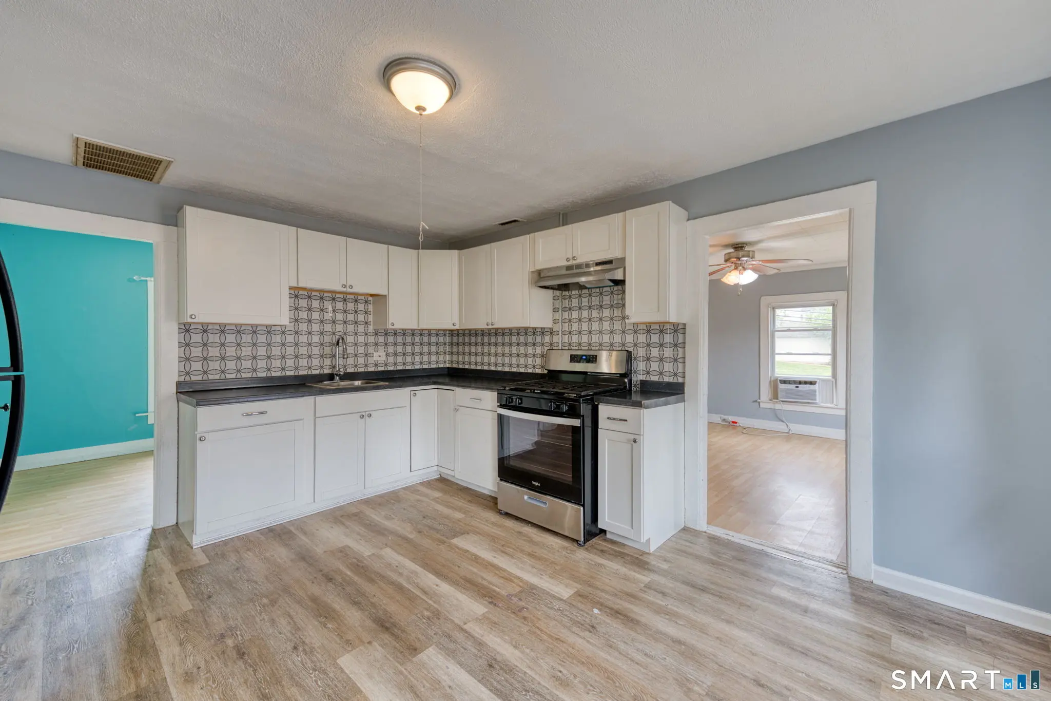 202 West Center Street, Southington