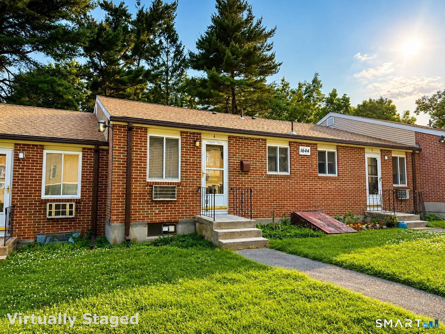 1644 Farmington Avenue 4, Farmington
