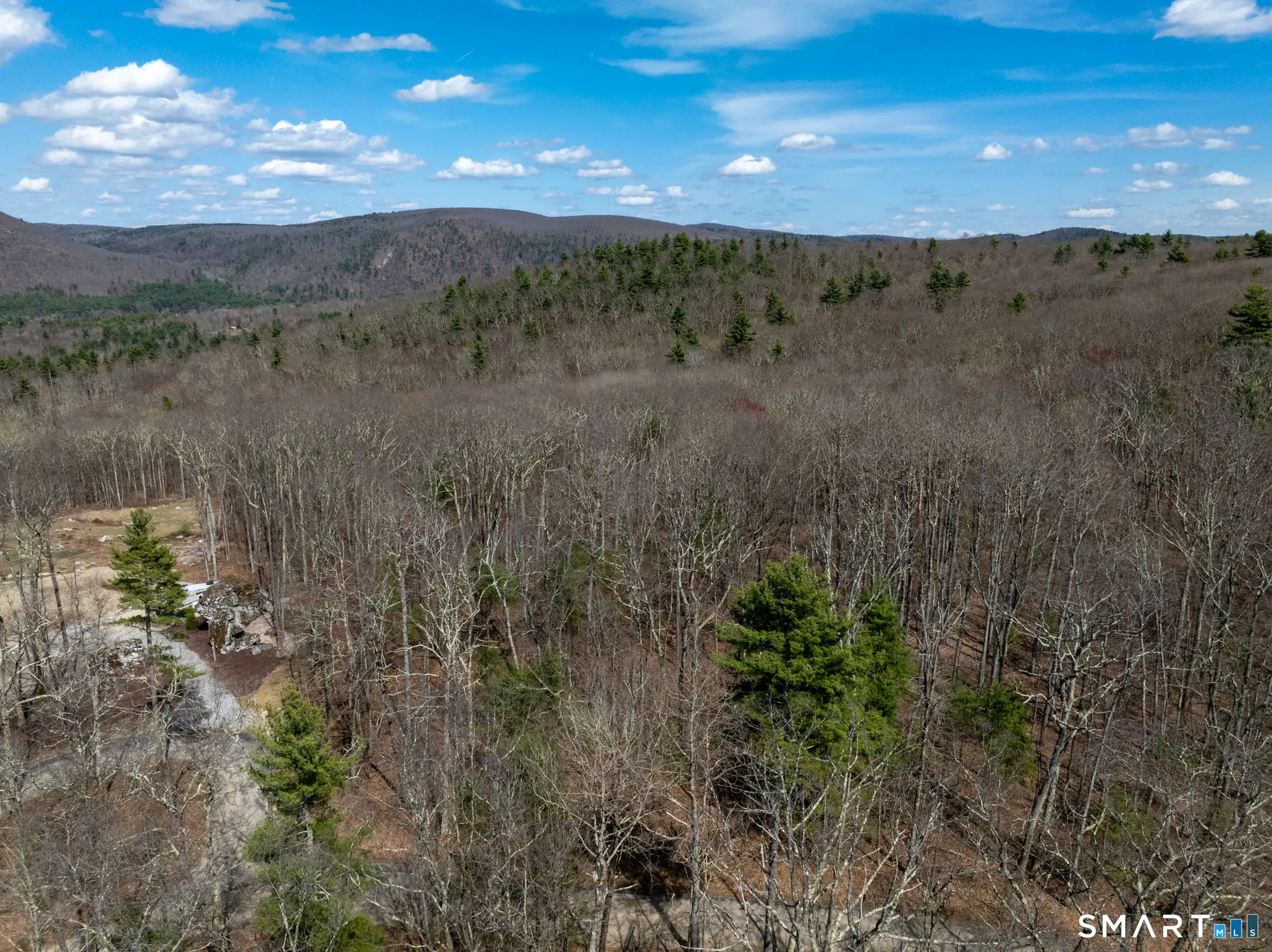Aspen Hill Drive, Canaan