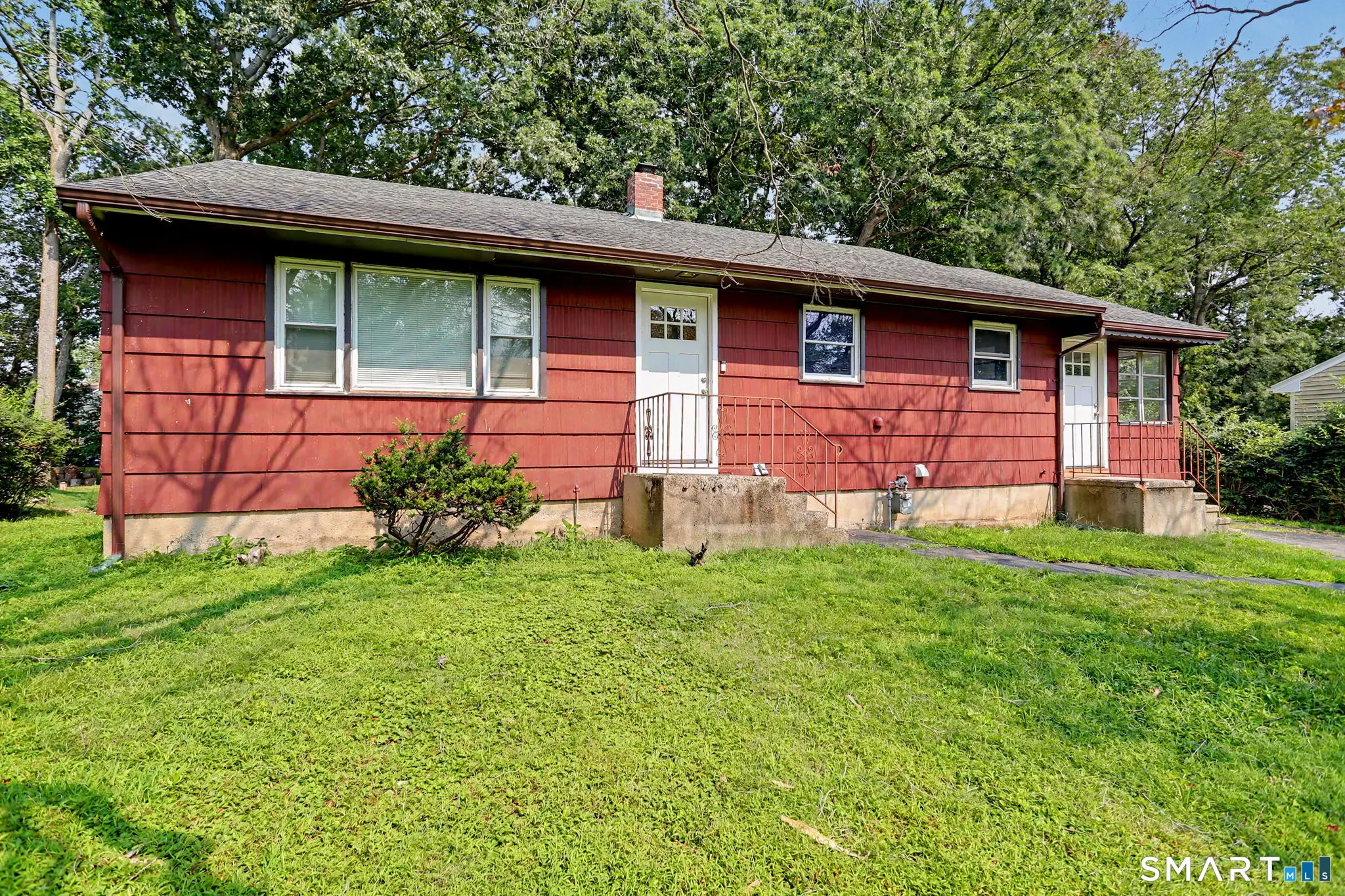 115 Forestview Road, Bridgeport