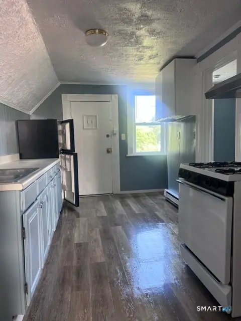 278 Thompson Street 3, Stratford