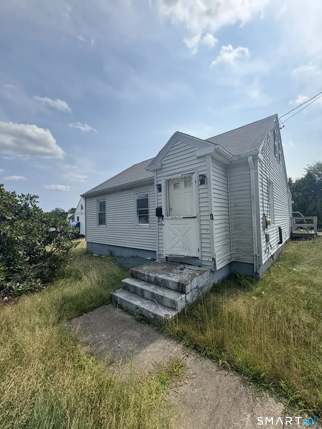 386 Bayonet Street, New London