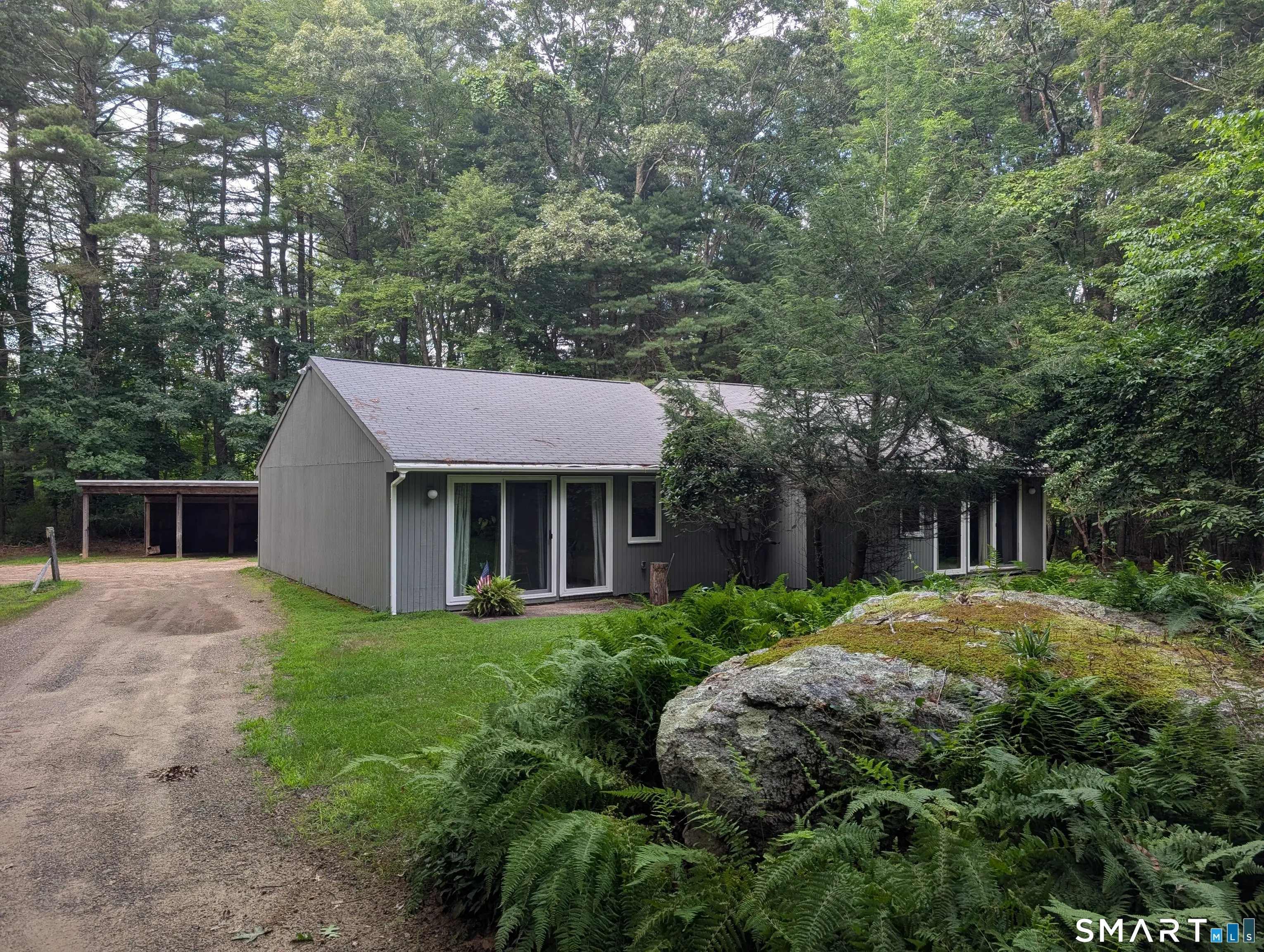 519 Gurleyville Road, Mansfield