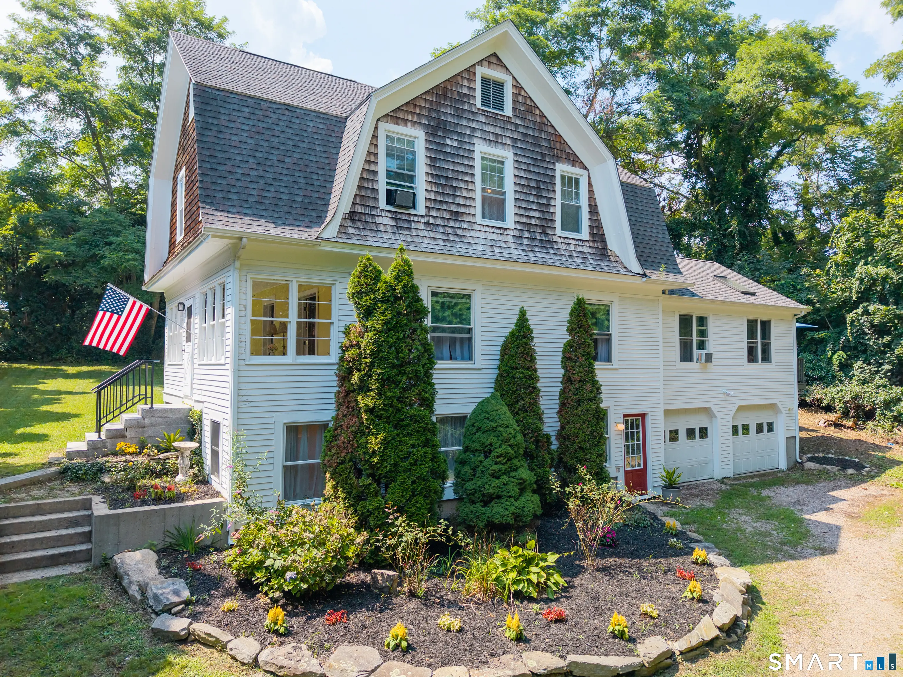 8-b Godfrey Street, Groton