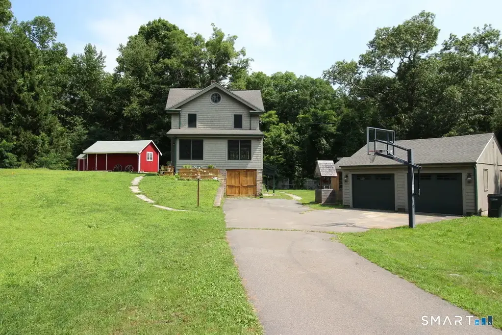28 Deep Hollow Road, Chester
