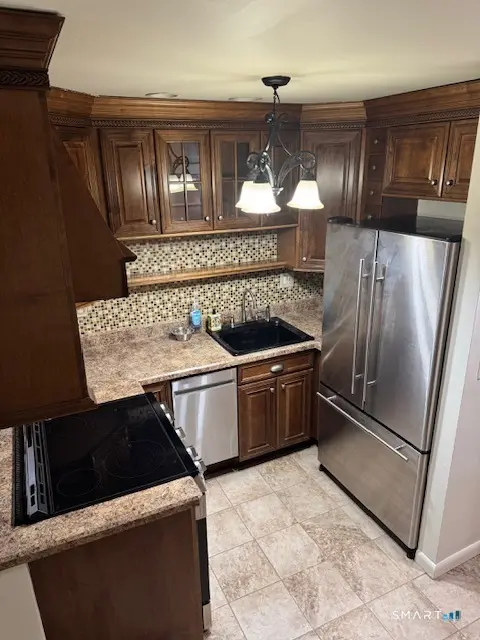 210 Treadwell Street 206, Hamden