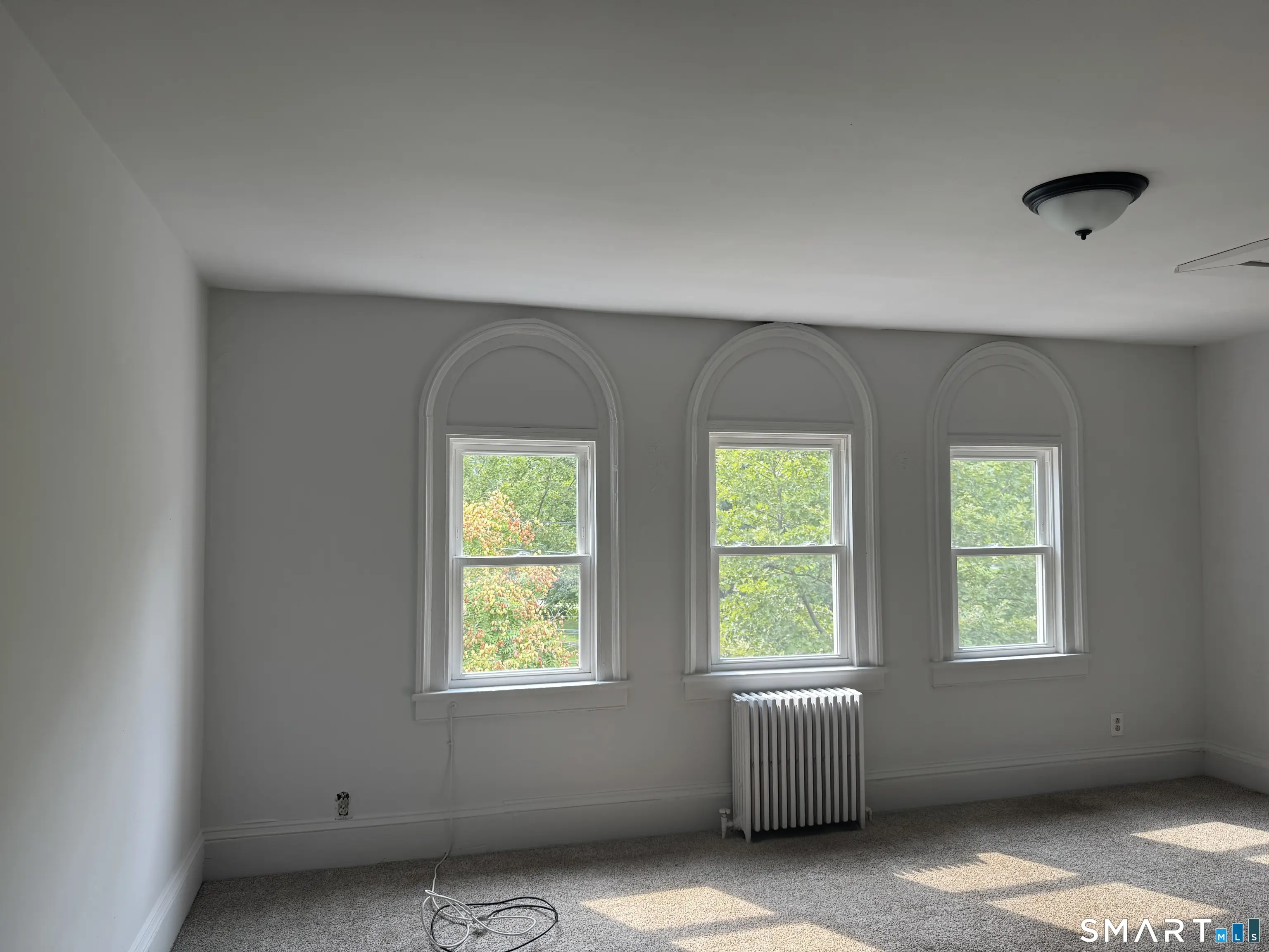 582 Kossuth Street 3, Bridgeport