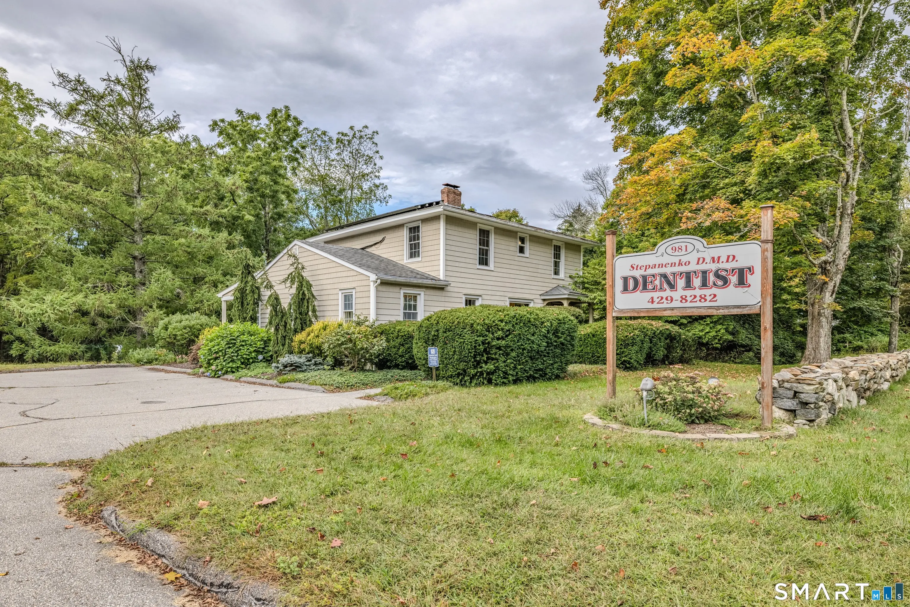 981 Storrs Road, Mansfield