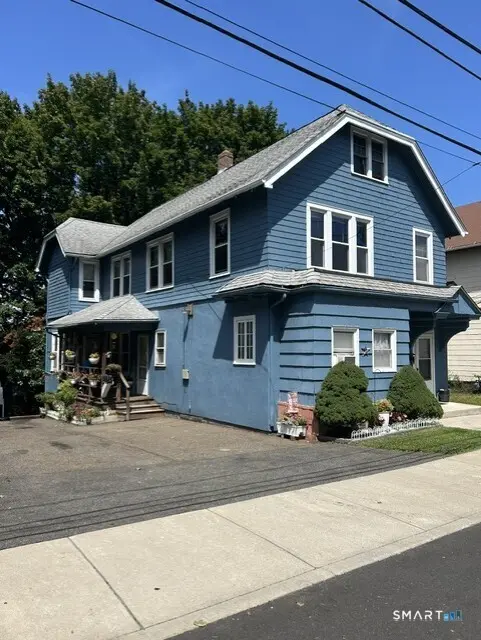 17 Akron Street, Meriden