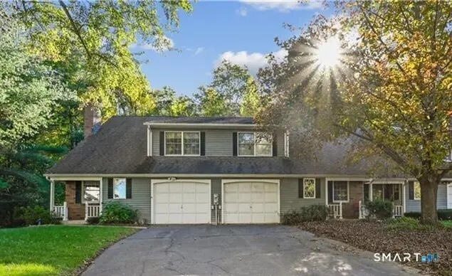 2900 Dover Court, Windsor