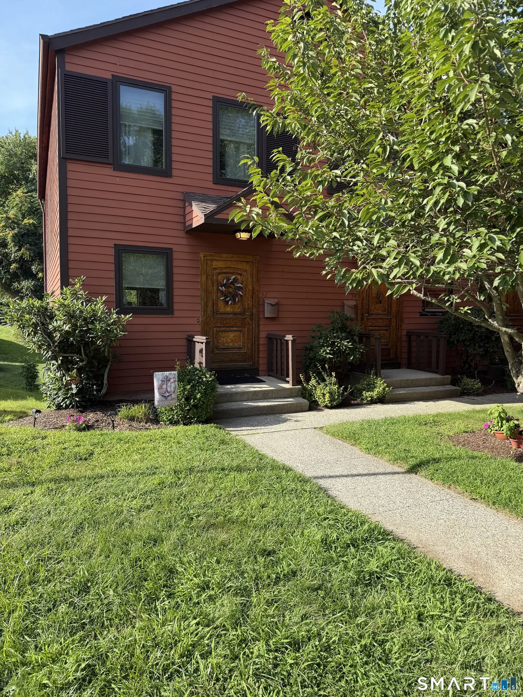 32 Courtland Drive 32, Groton