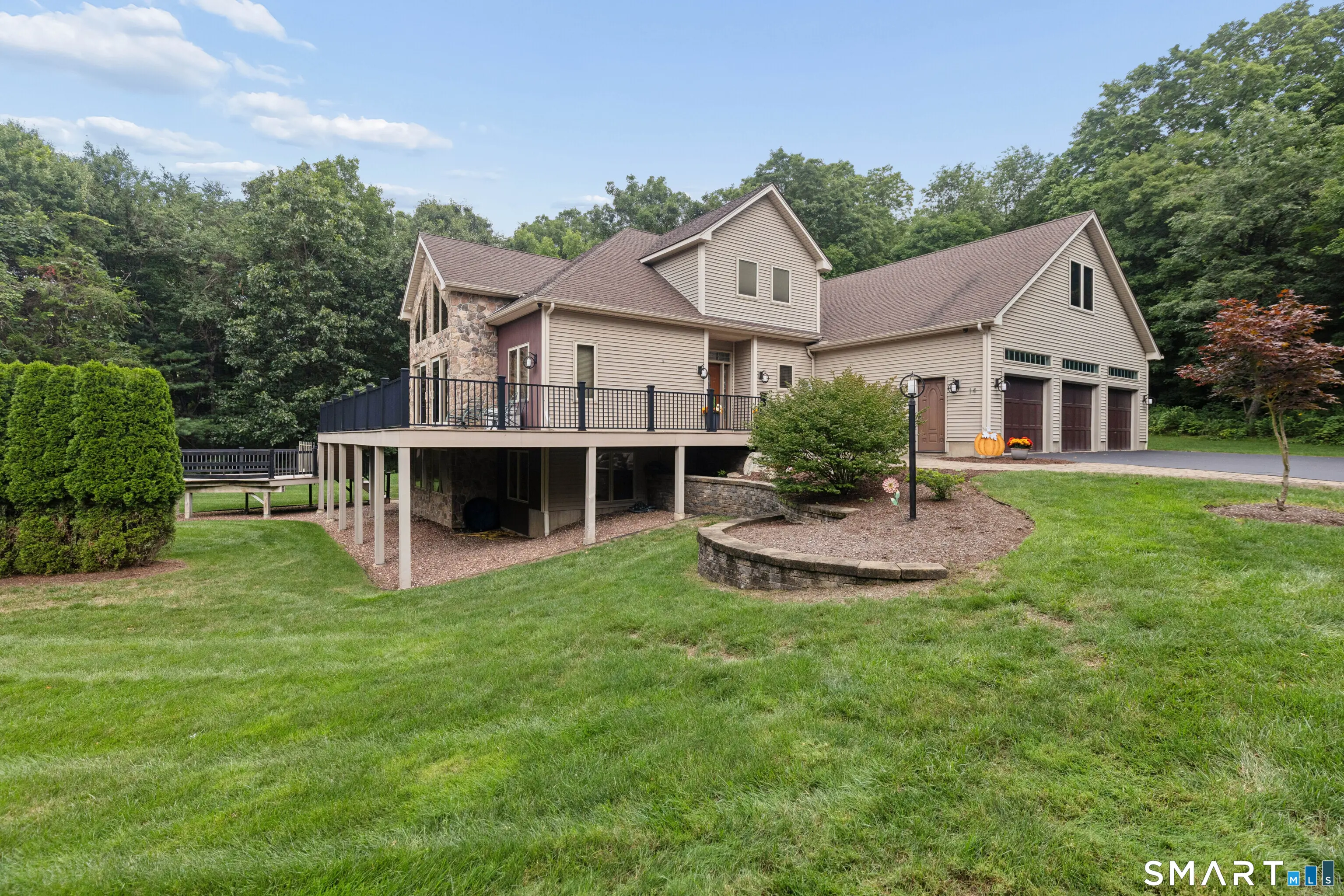 14 Eleanor Road, Somers