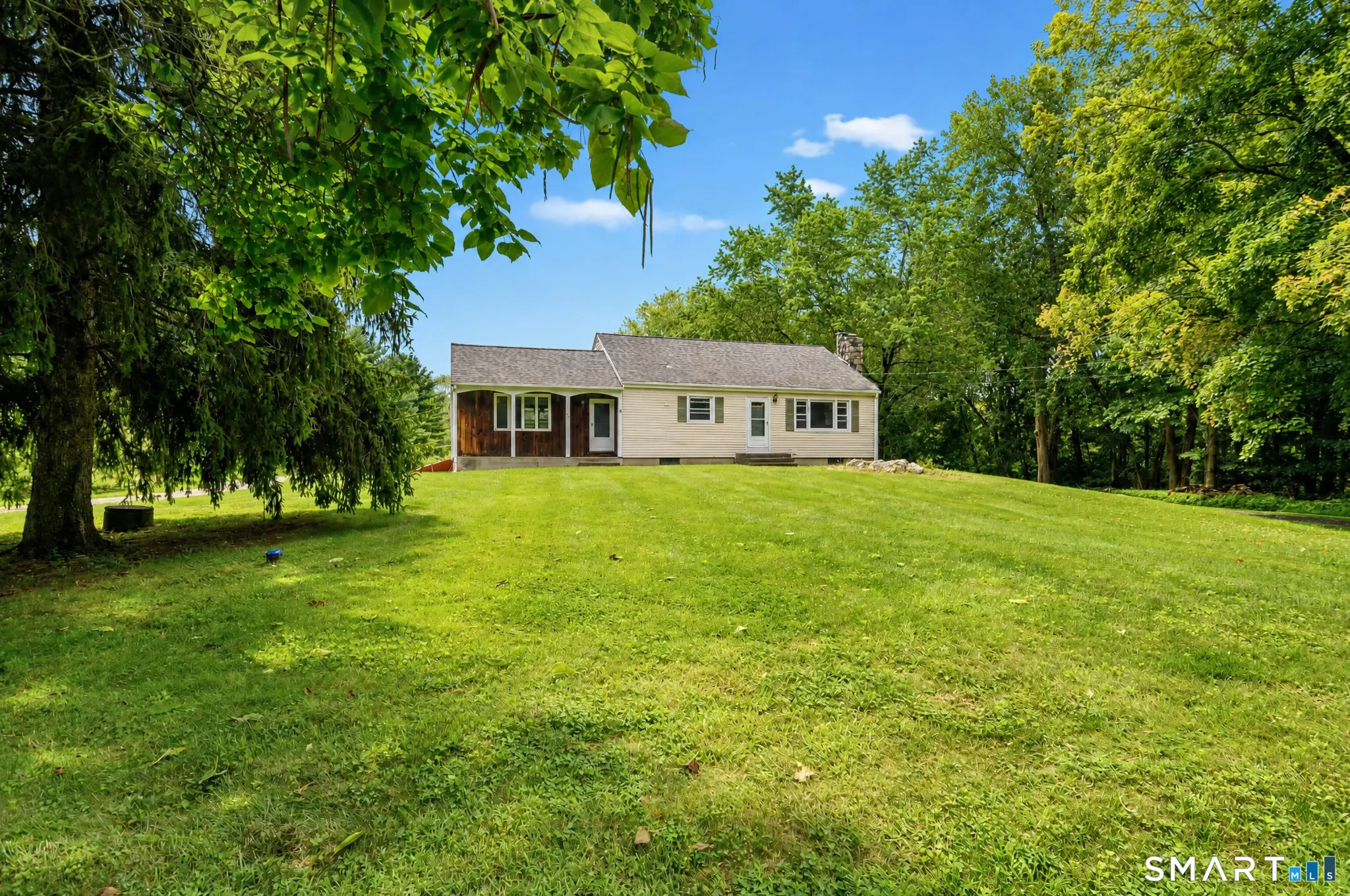 145 Hattertown Road, Newtown