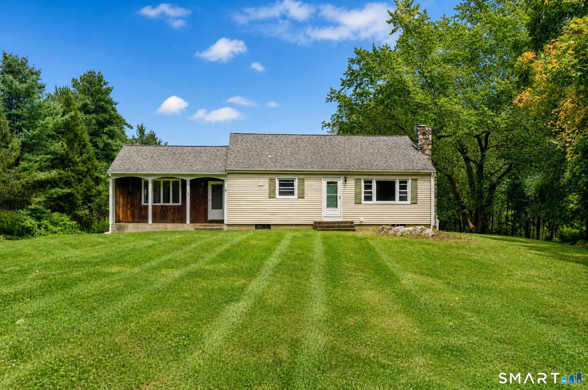 145 Hattertown Road, Newtown