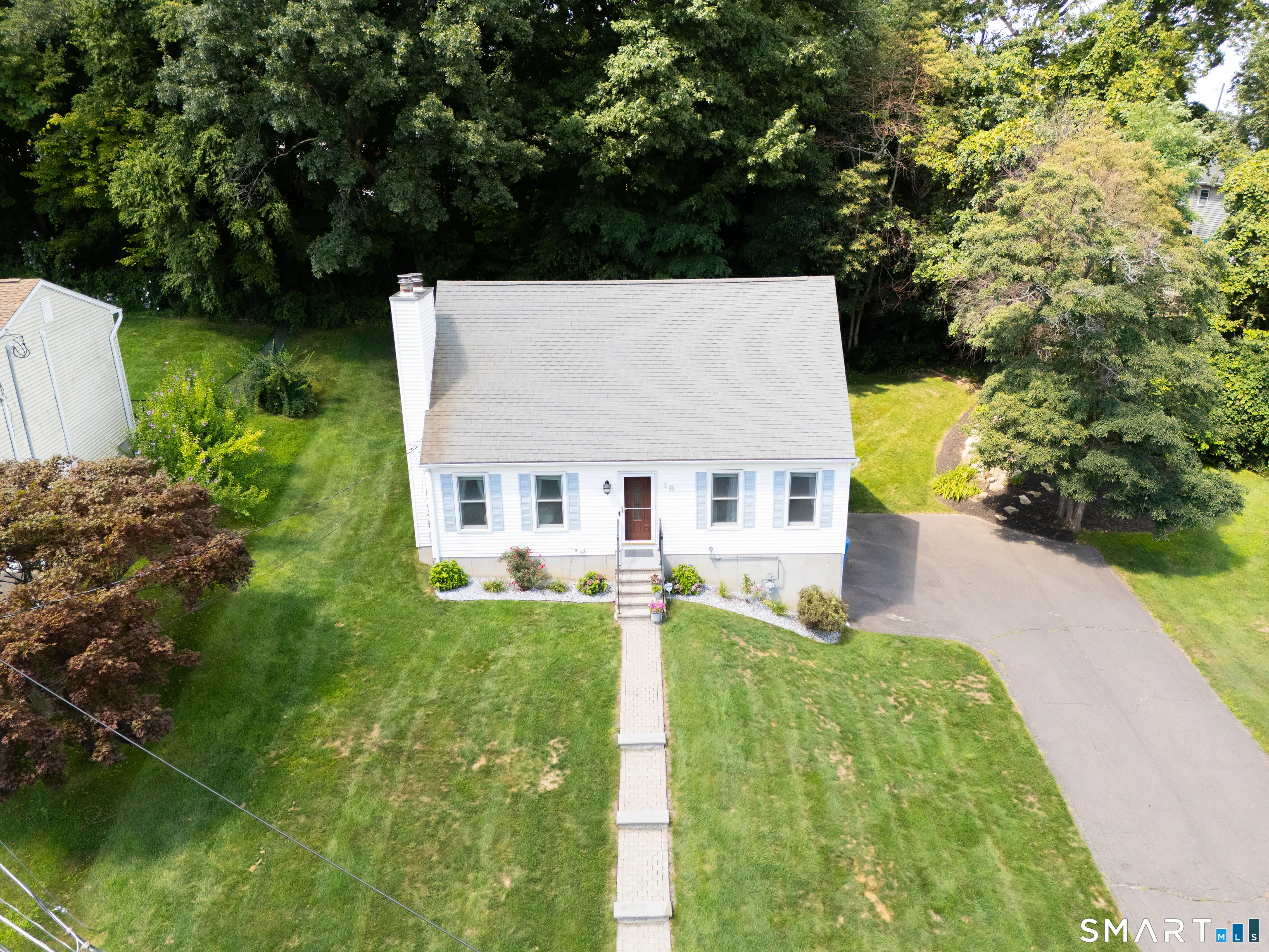 18 Kendall Circle, Waterbury