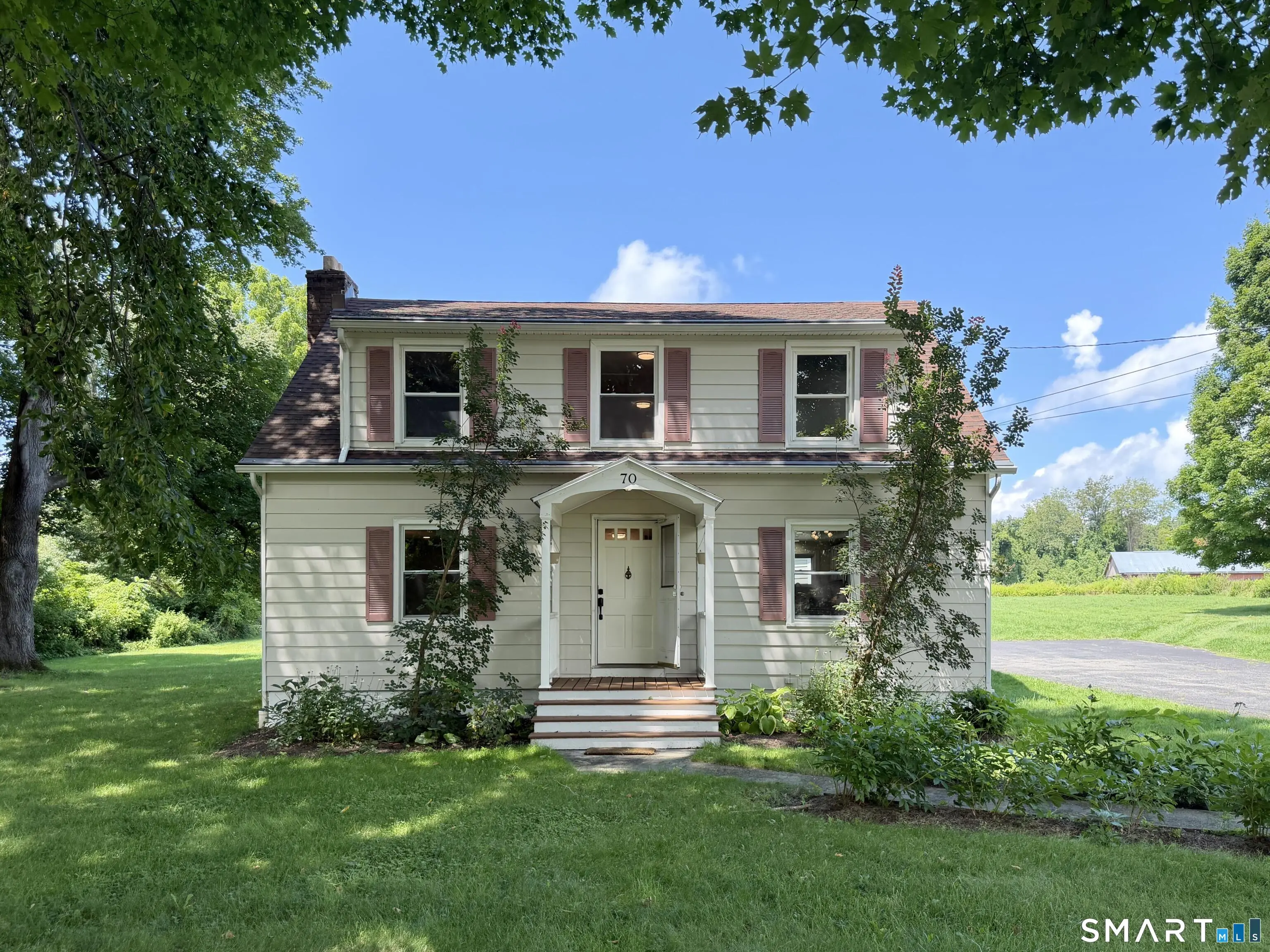 70 Gay Street, Sharon