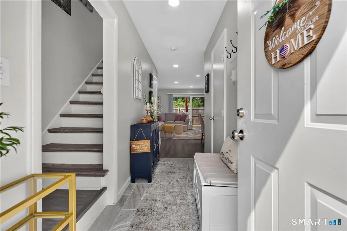 1141 Waterbury Road, Cheshire