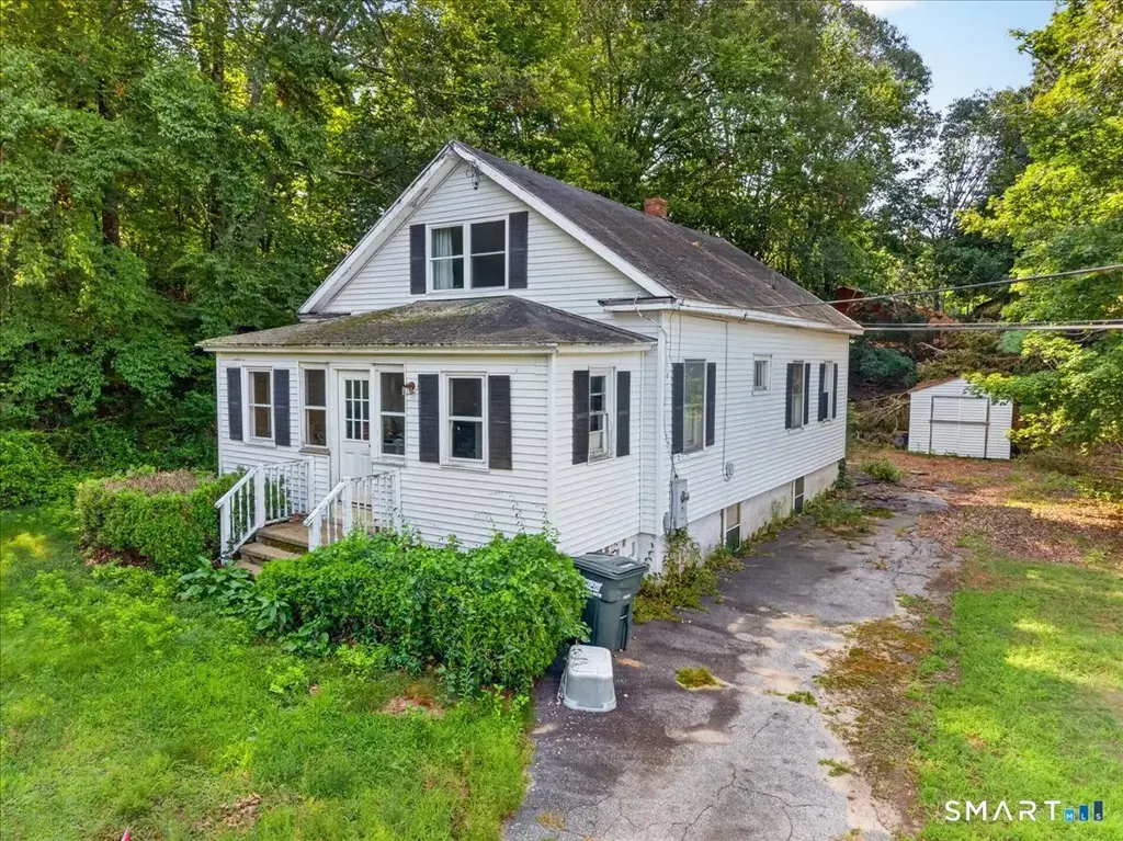 10 Mill Cove Road, Ledyard
