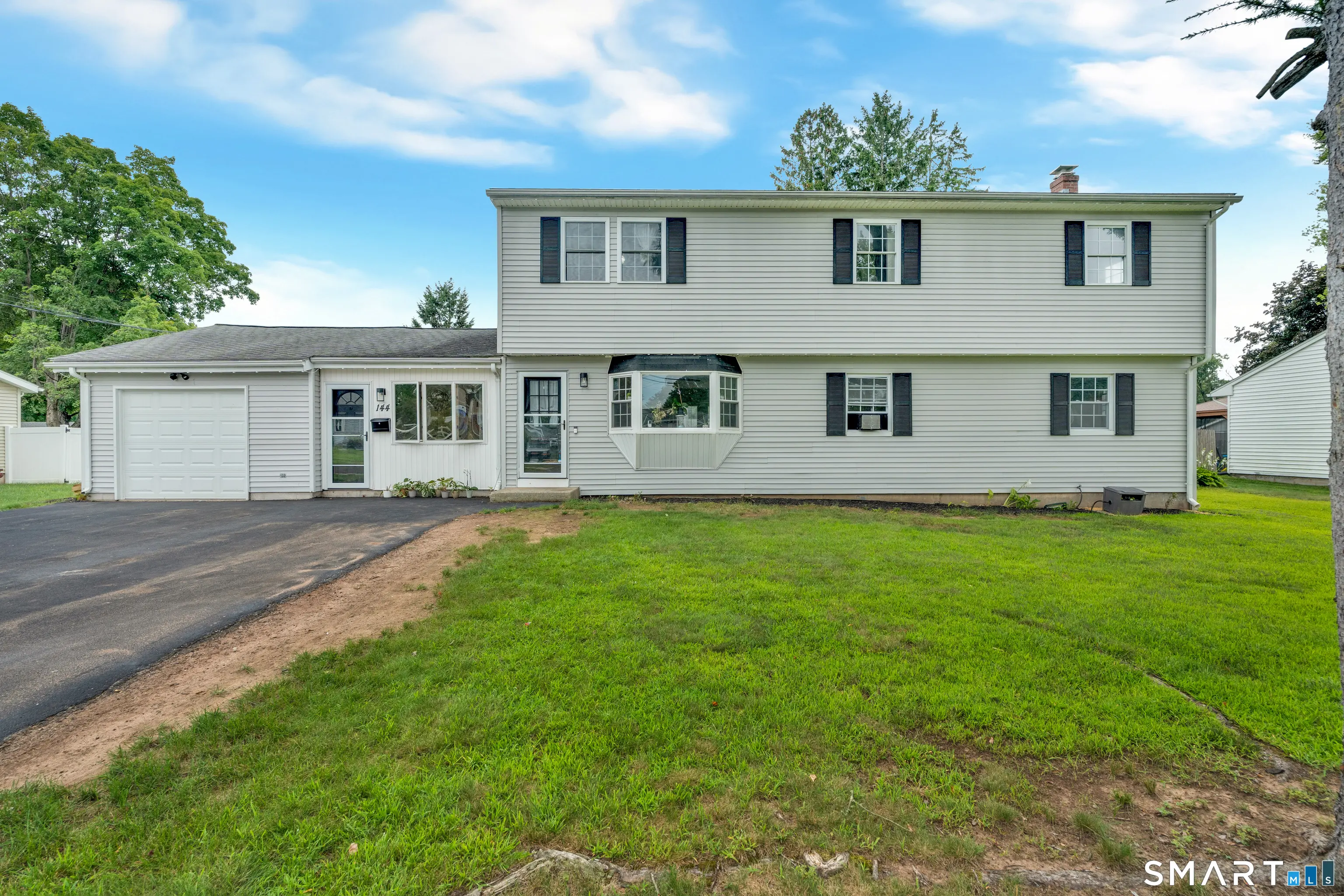 144 Green Manor Road, Enfield