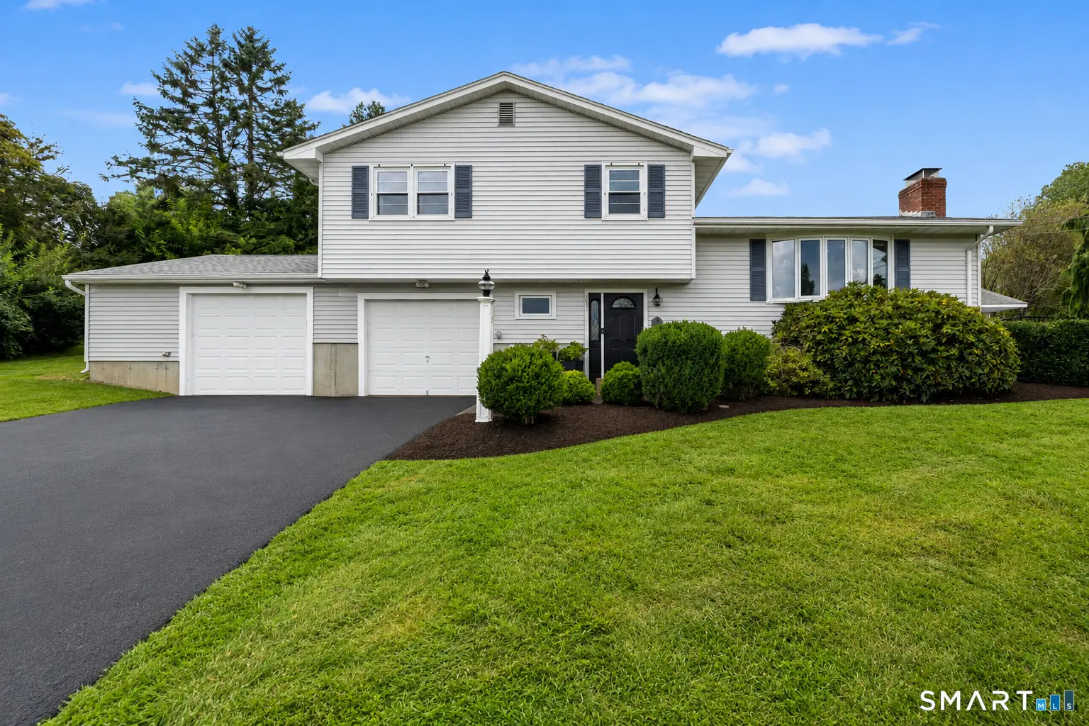 12 Farm Hill Road, Meriden