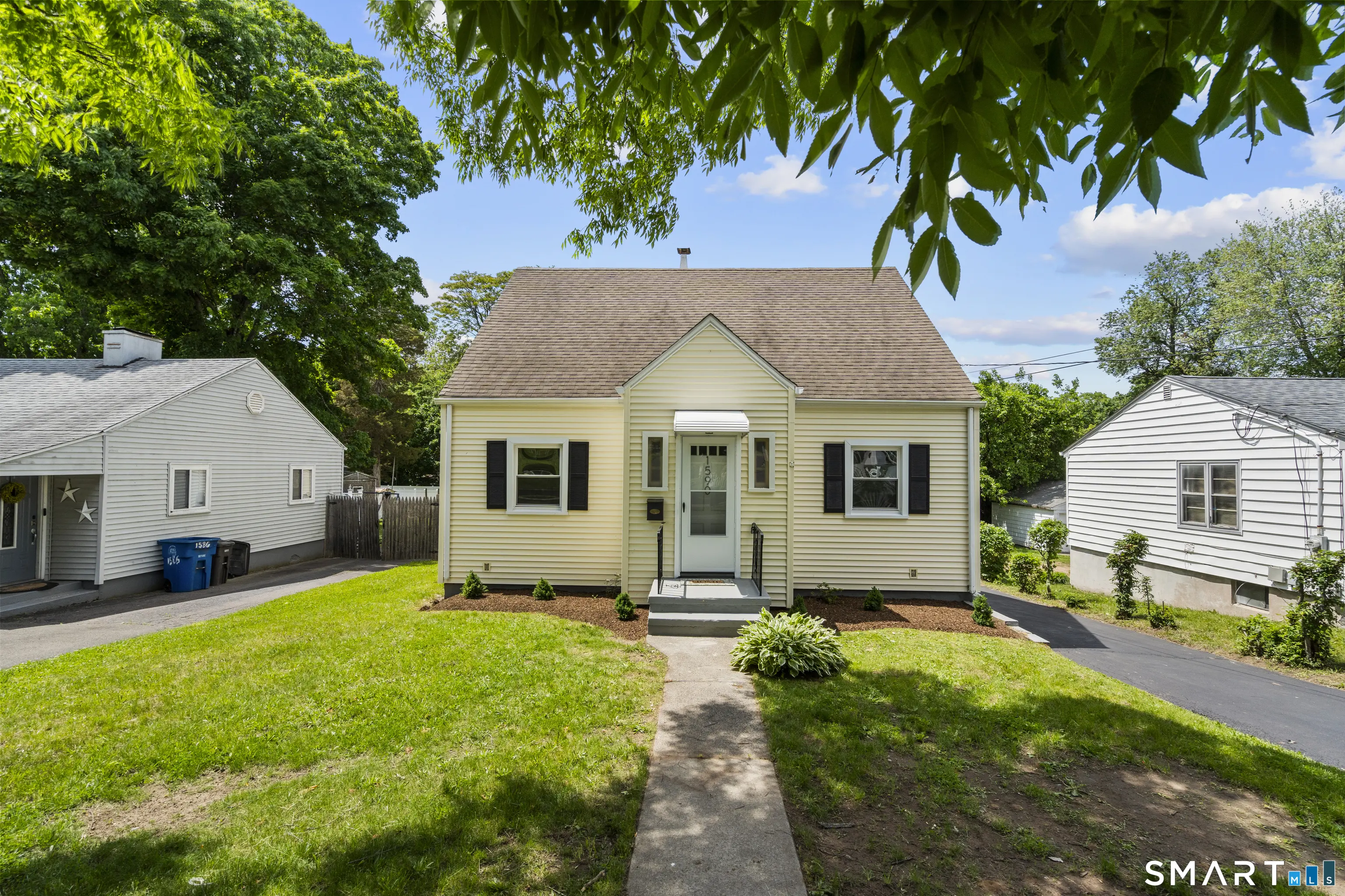 1590 Quinnipiac Avenue, New Haven