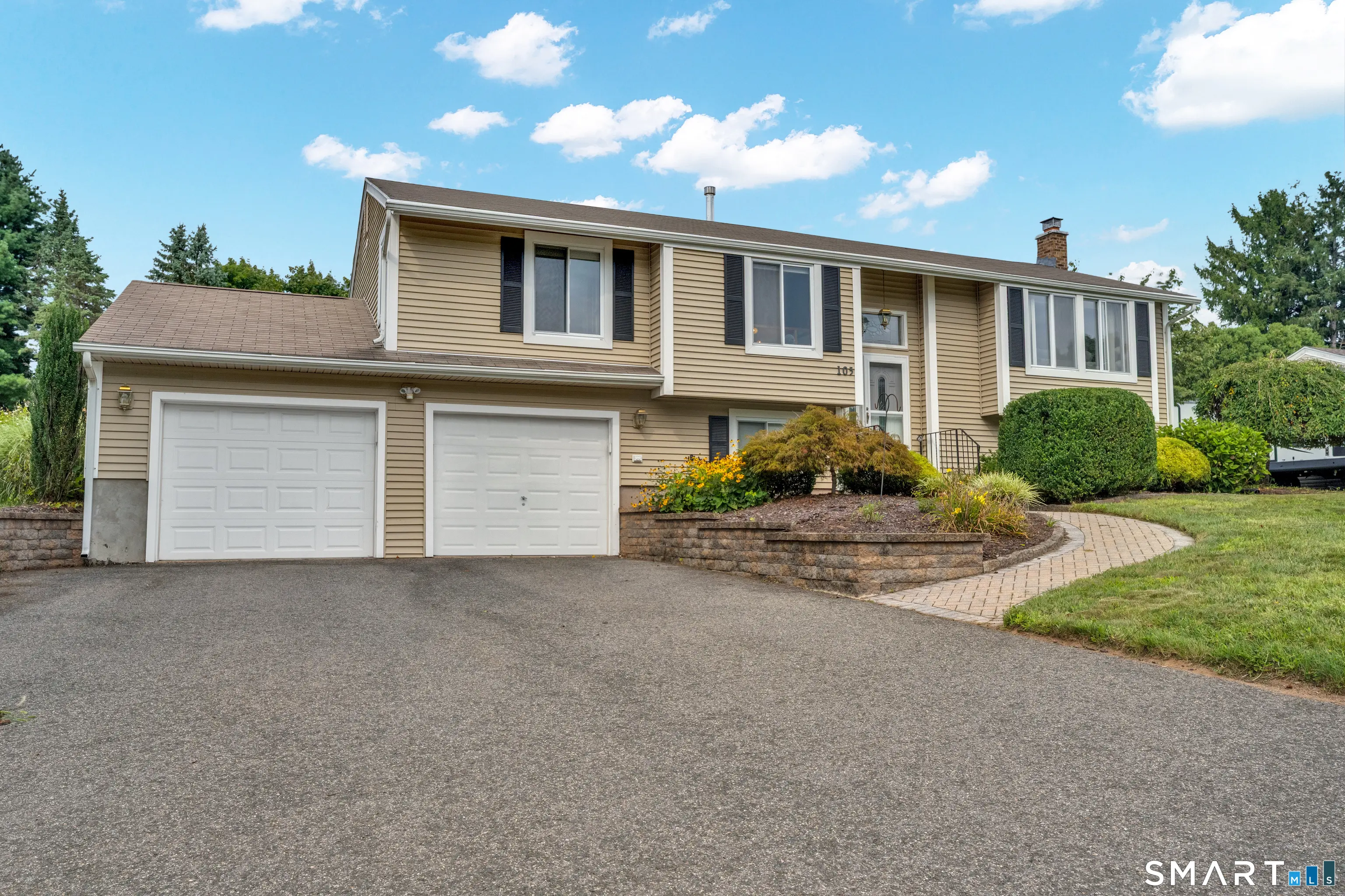 105 High Street, South Windsor