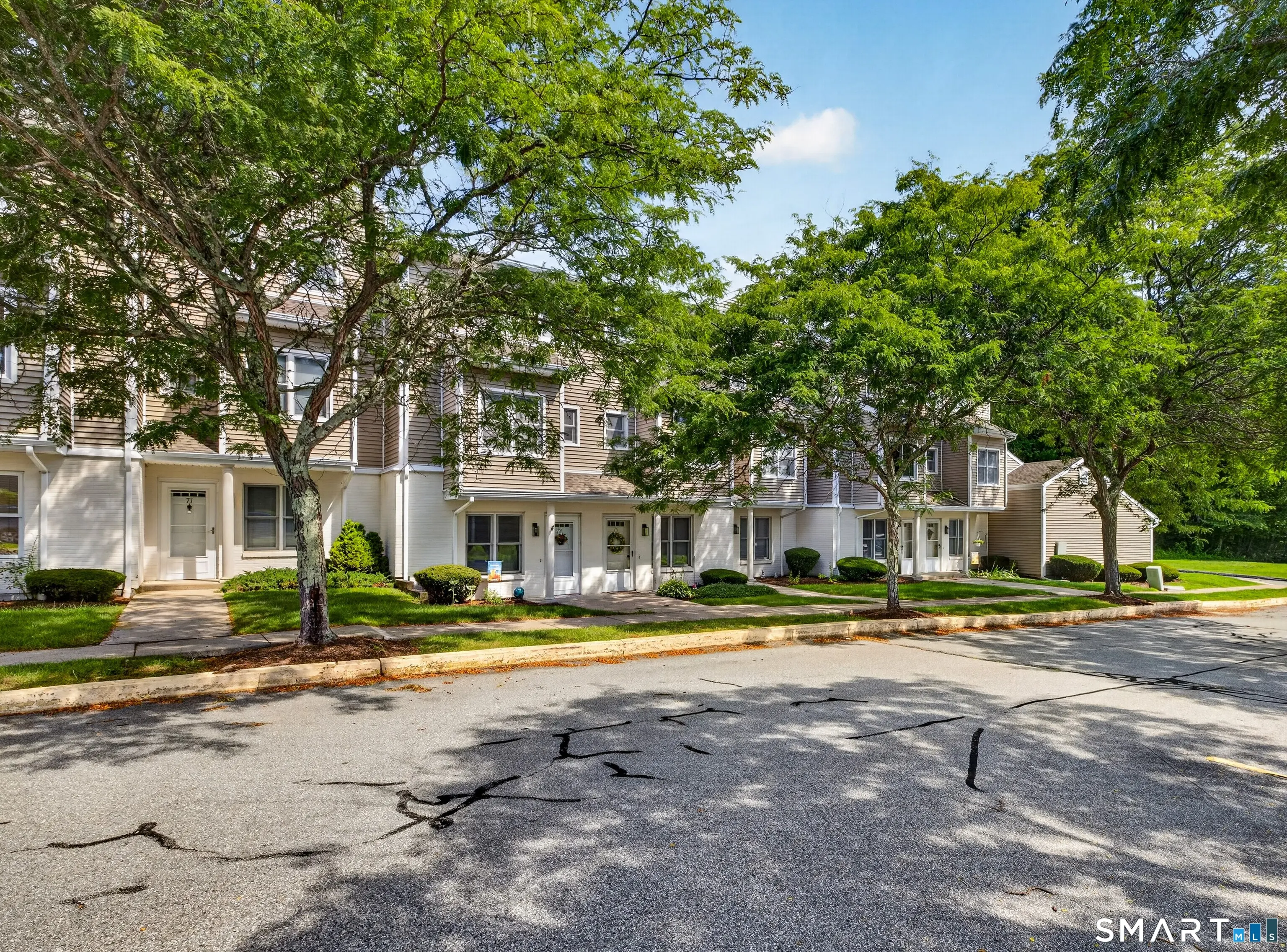 73 Cobblestone Drive 73, Groton