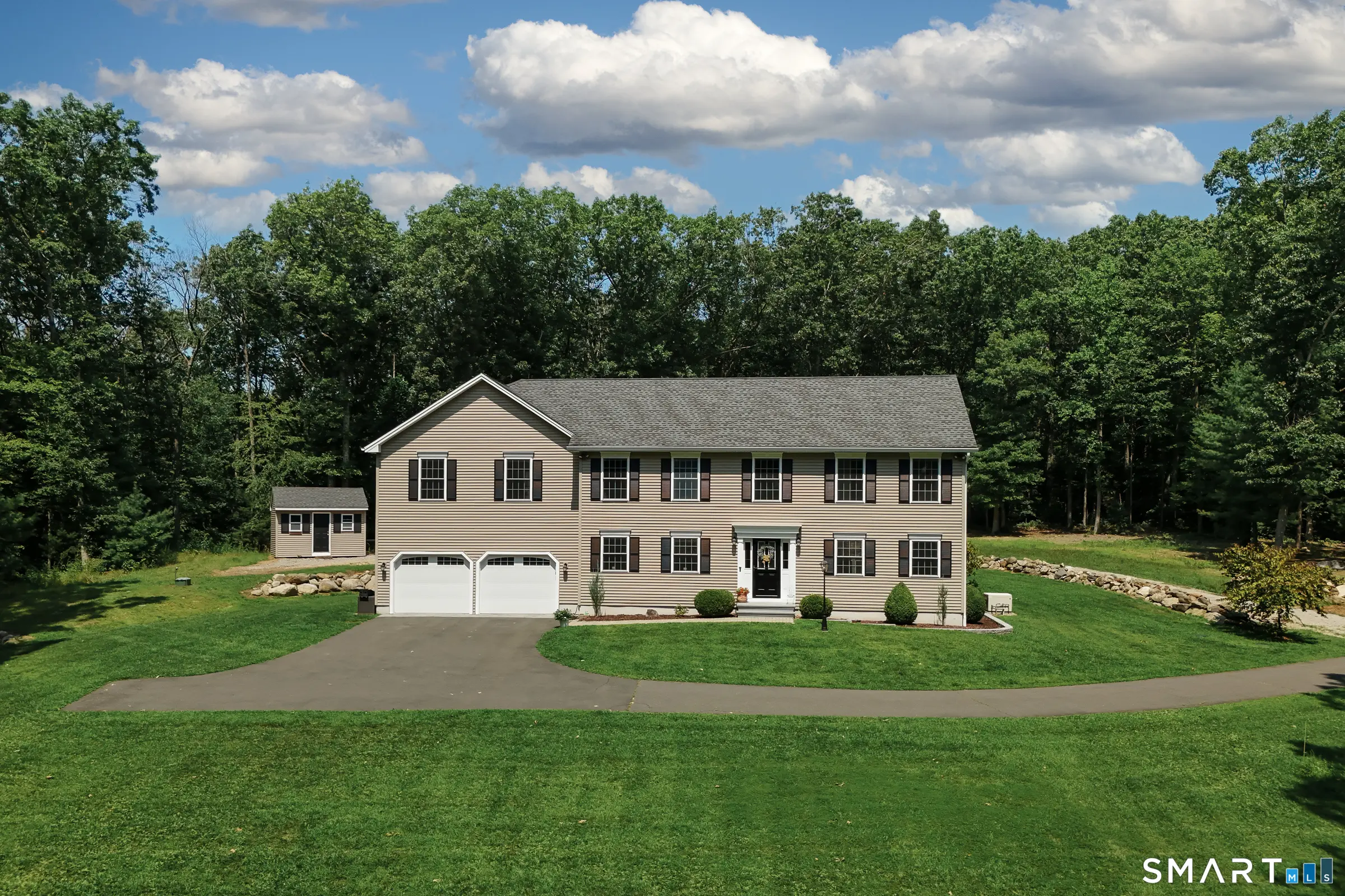 55 Stone Road, Burlington