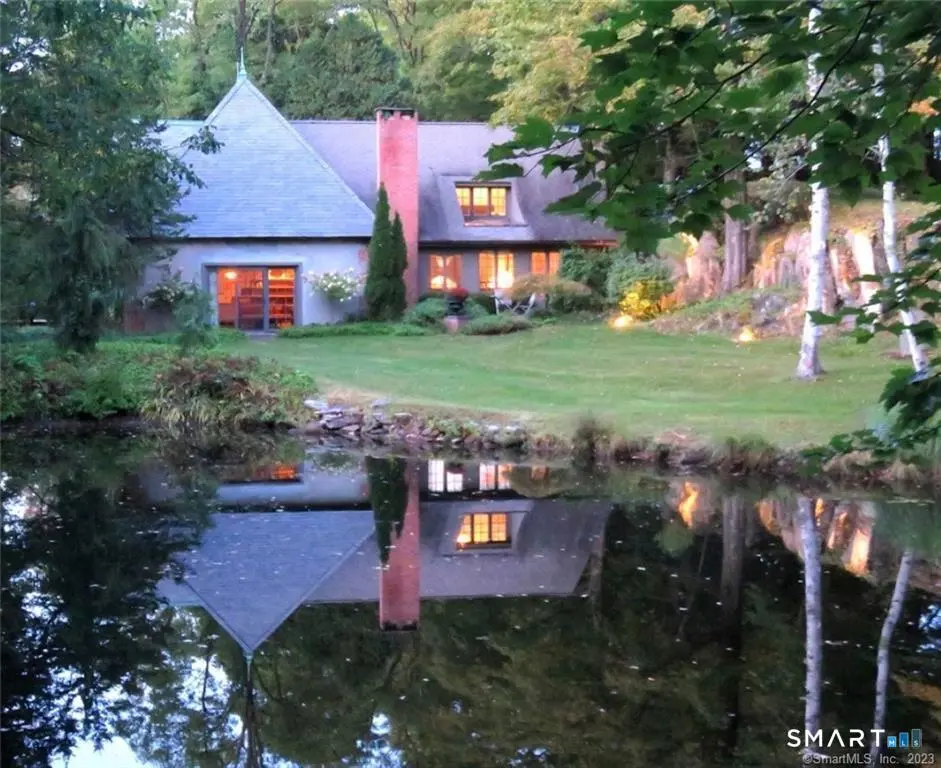 261 Taconic Road, Salisbury