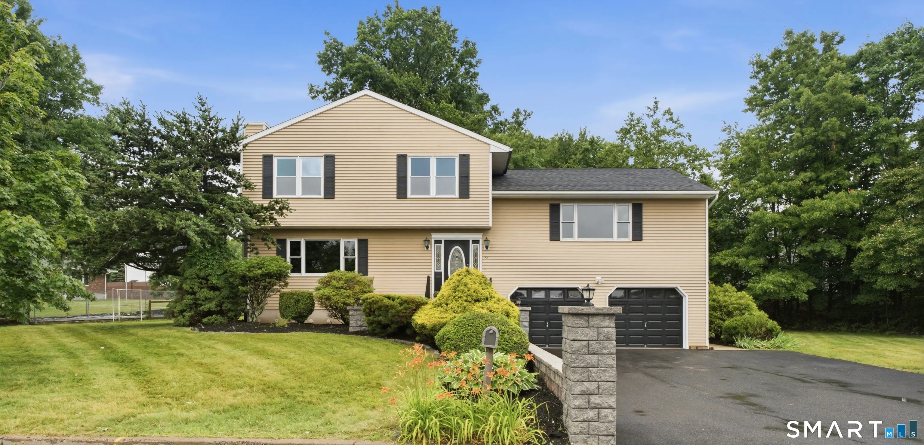 85 Geraldine Drive, Naugatuck