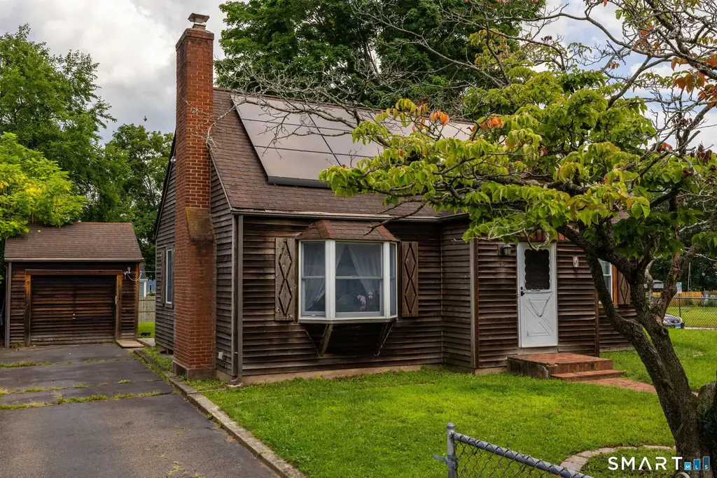 48 Whitney Street, East Hartford