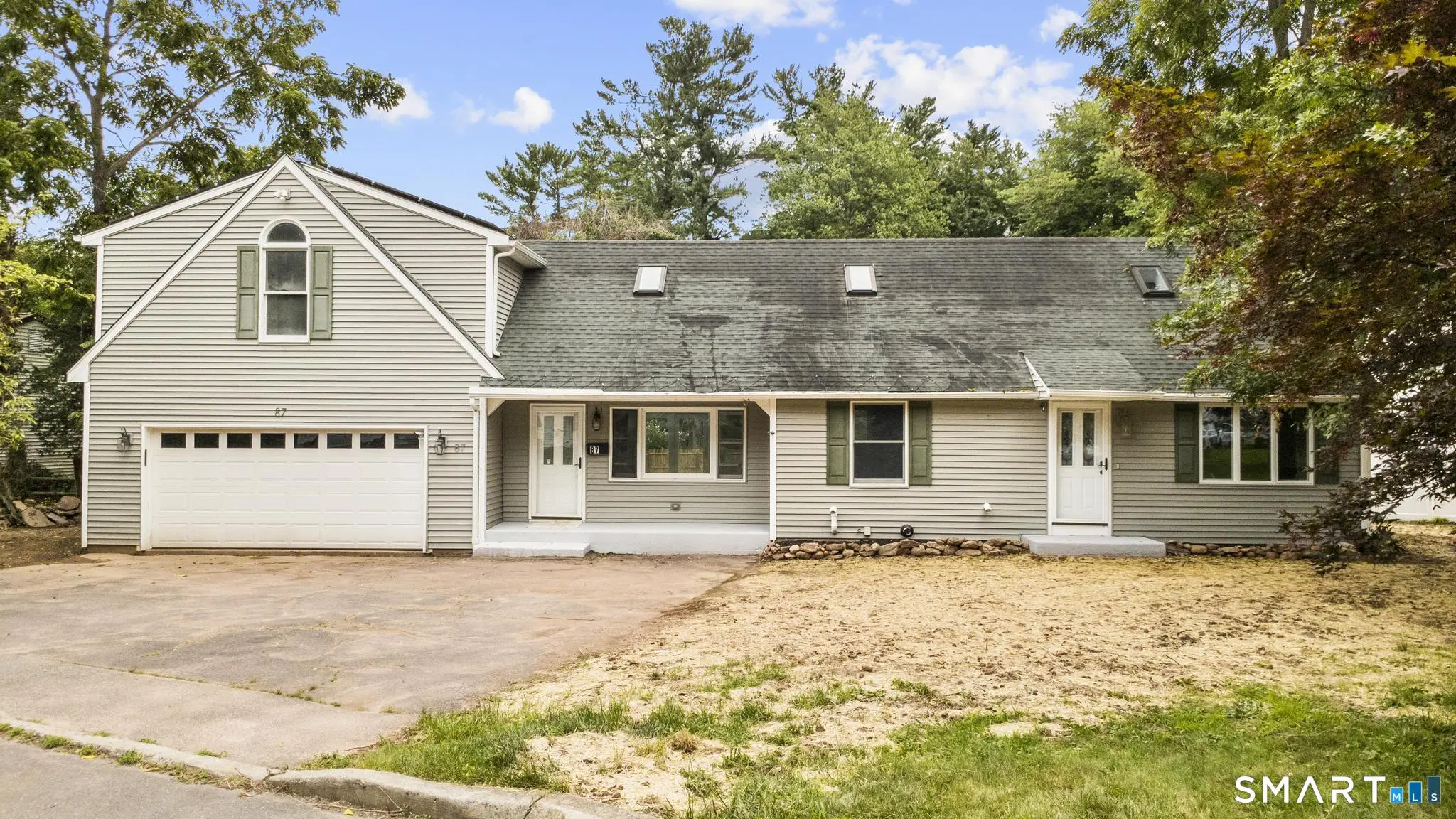 87 Meech Road, Middletown