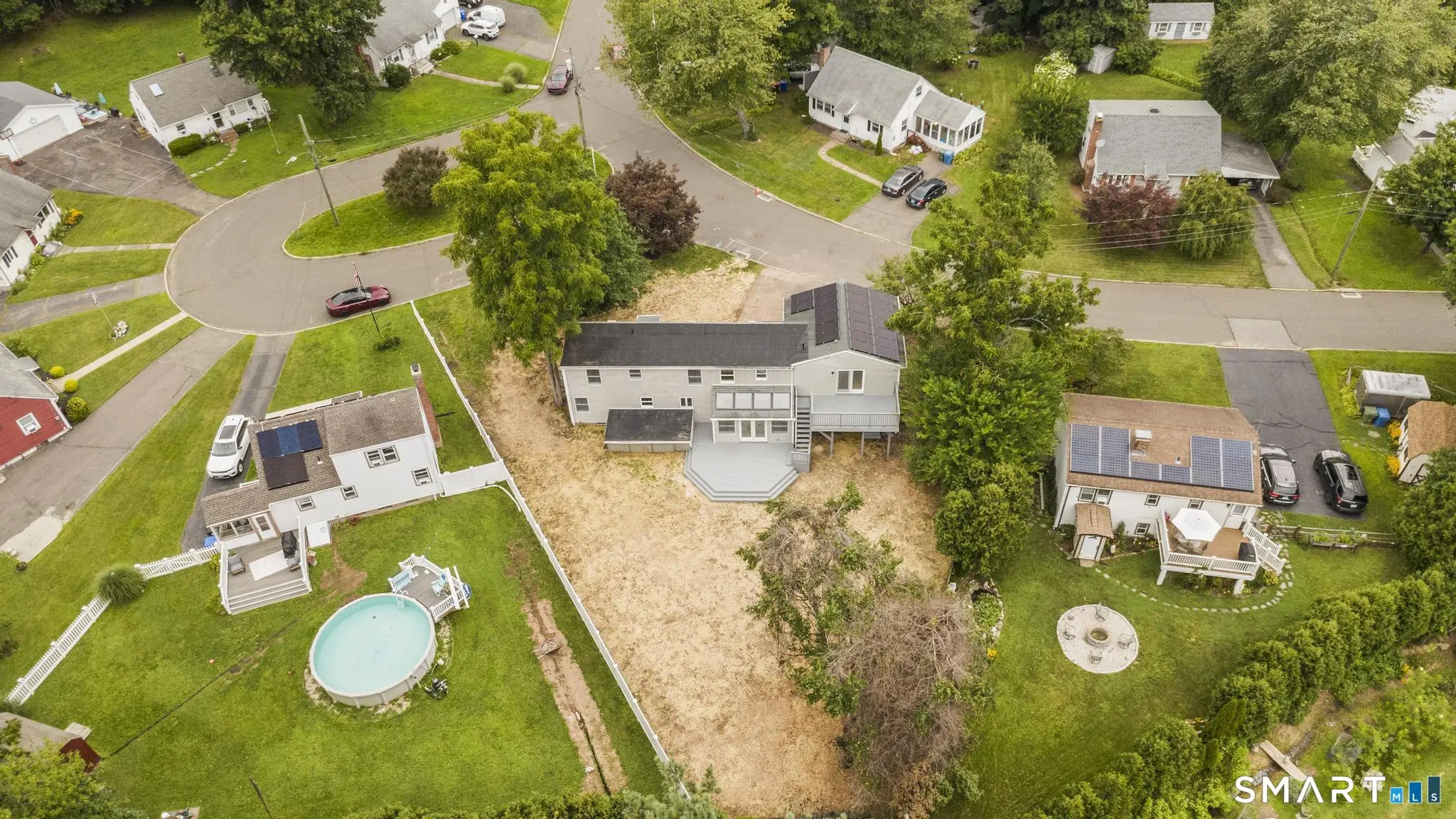 87 Meech Road, Middletown